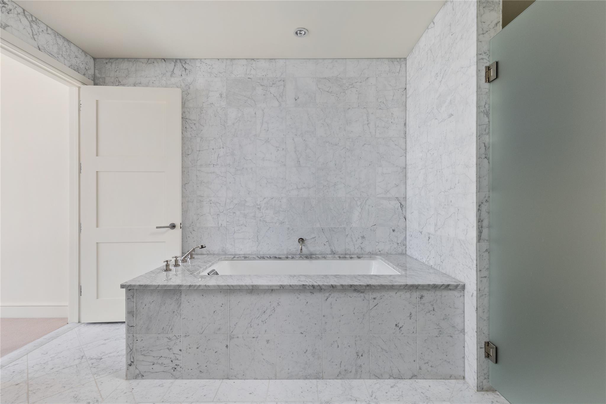 98 San Jacinto Blvd # 1502, Austin, TX 78701