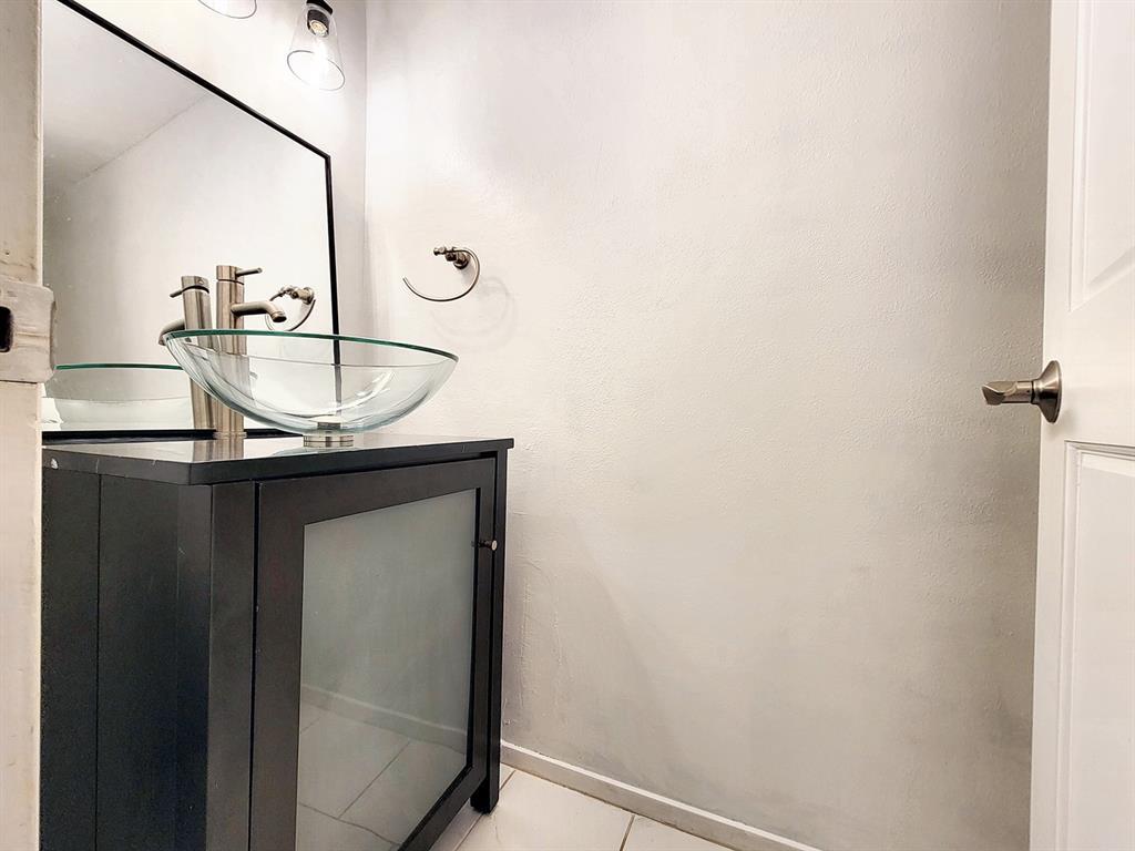 9503 Quail Village Ln, Austin, TX 78758