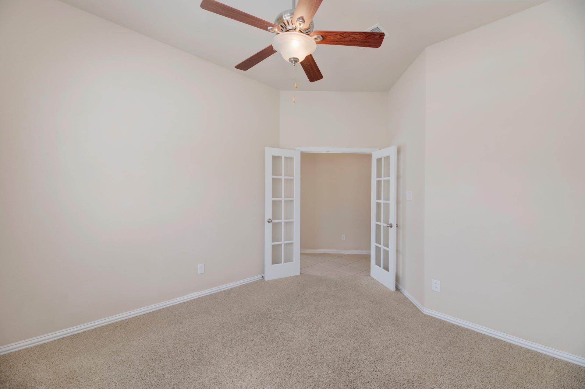 753 Hot Springs Vly, Buda, TX 78610