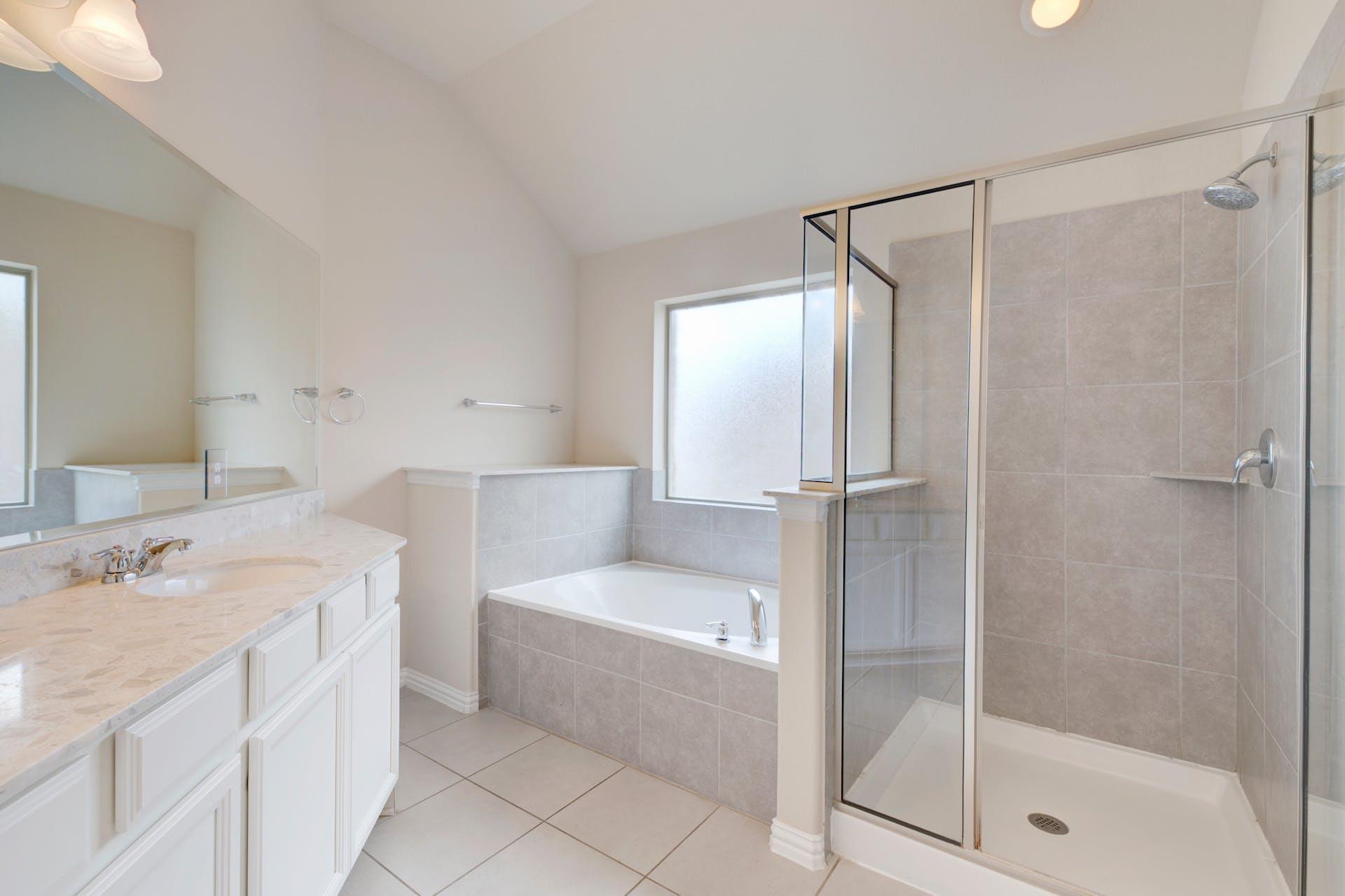 753 Hot Springs Vly, Buda, TX 78610