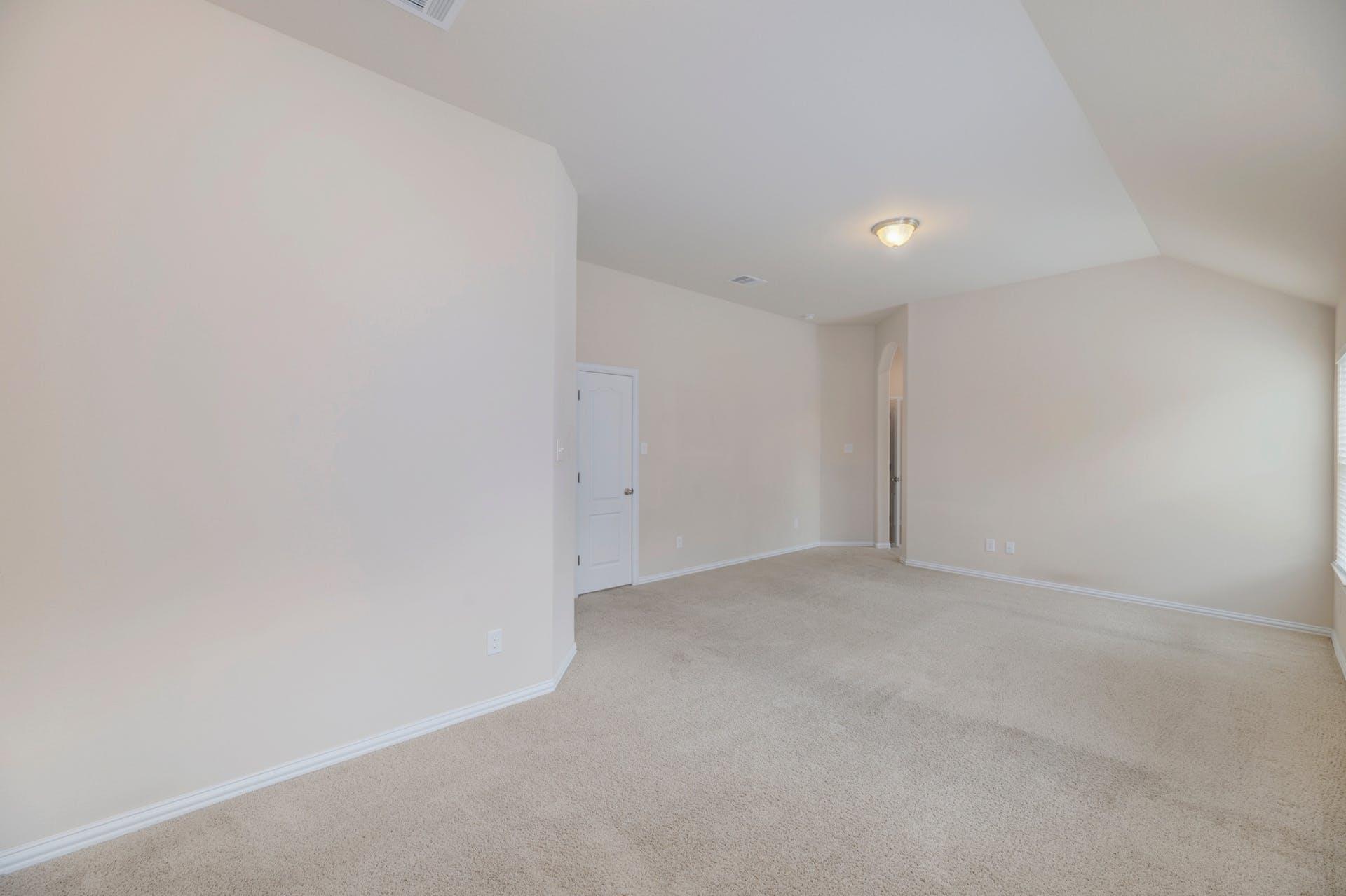 753 Hot Springs Vly, Buda, TX 78610