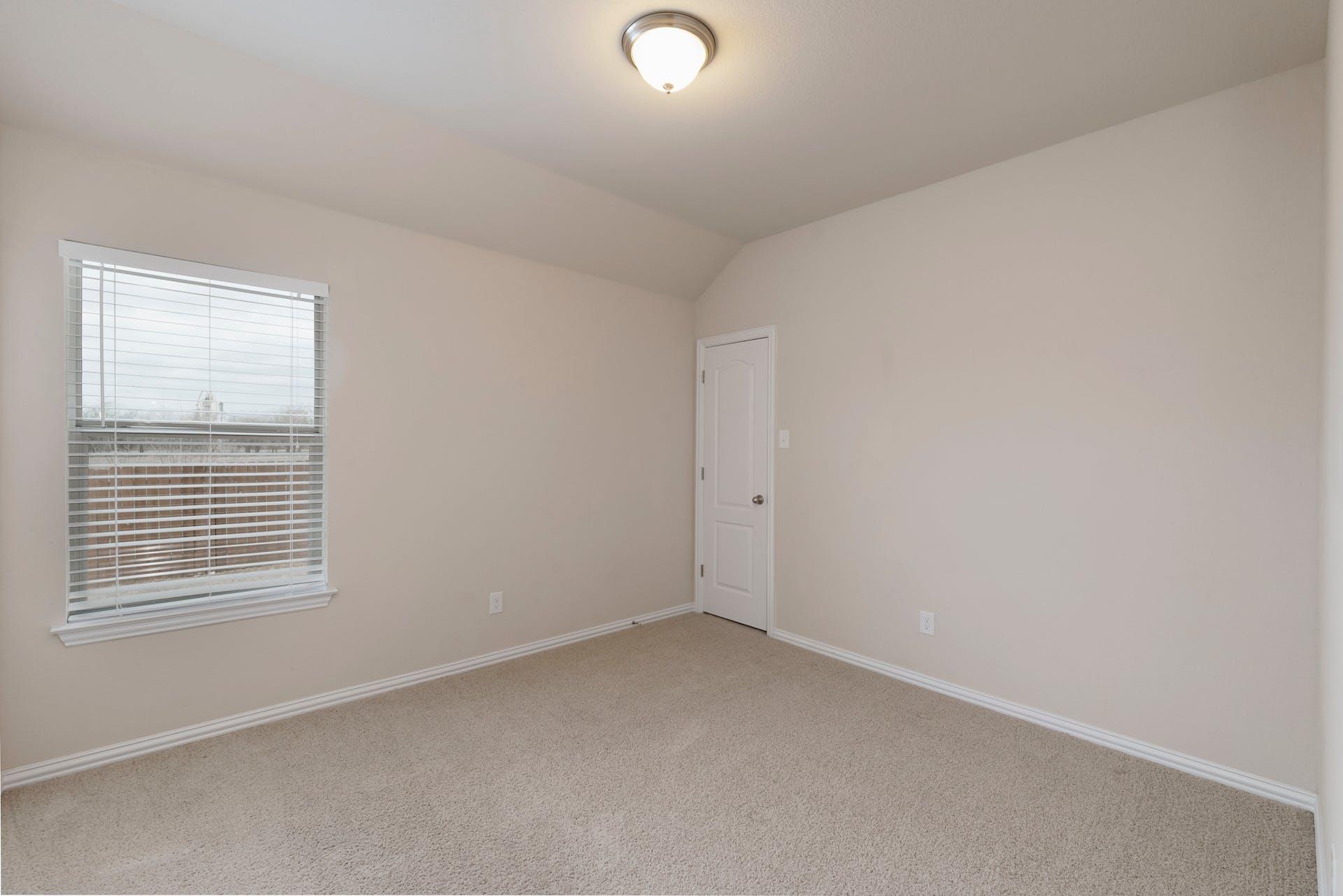 753 Hot Springs Vly, Buda, TX 78610