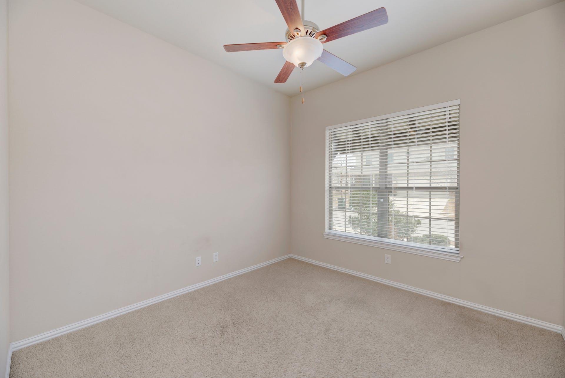 753 Hot Springs Vly, Buda, TX 78610