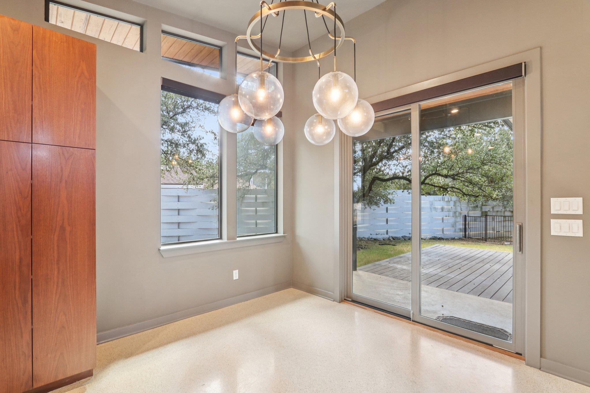 488 Starlight Village Loop # 2, Leander, TX 78641