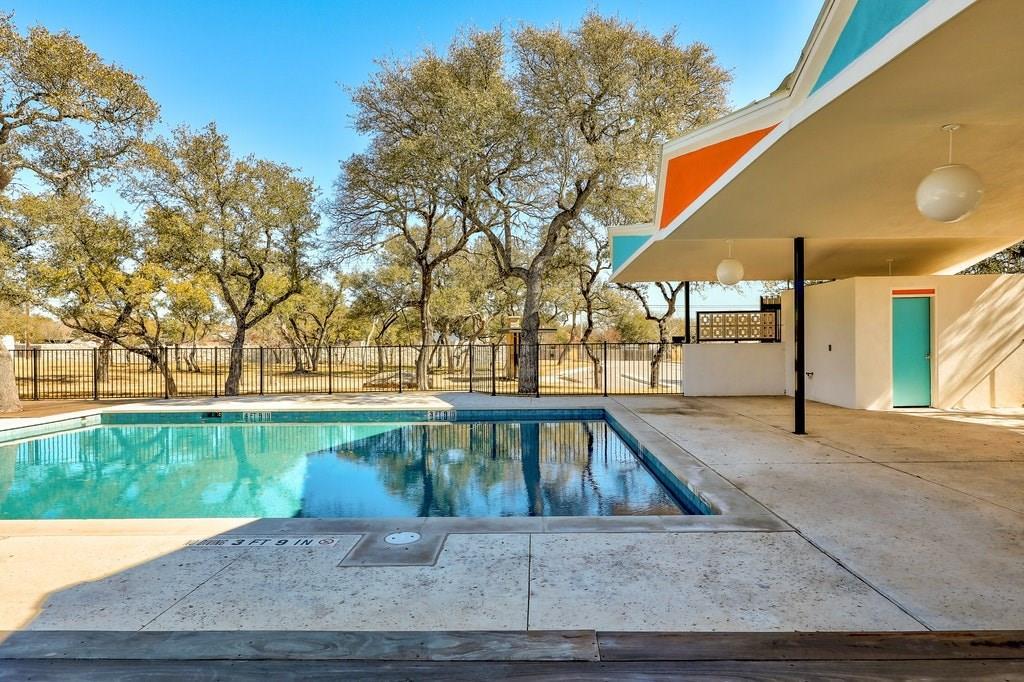 488 Starlight Village Loop # 2, Leander, TX 78641