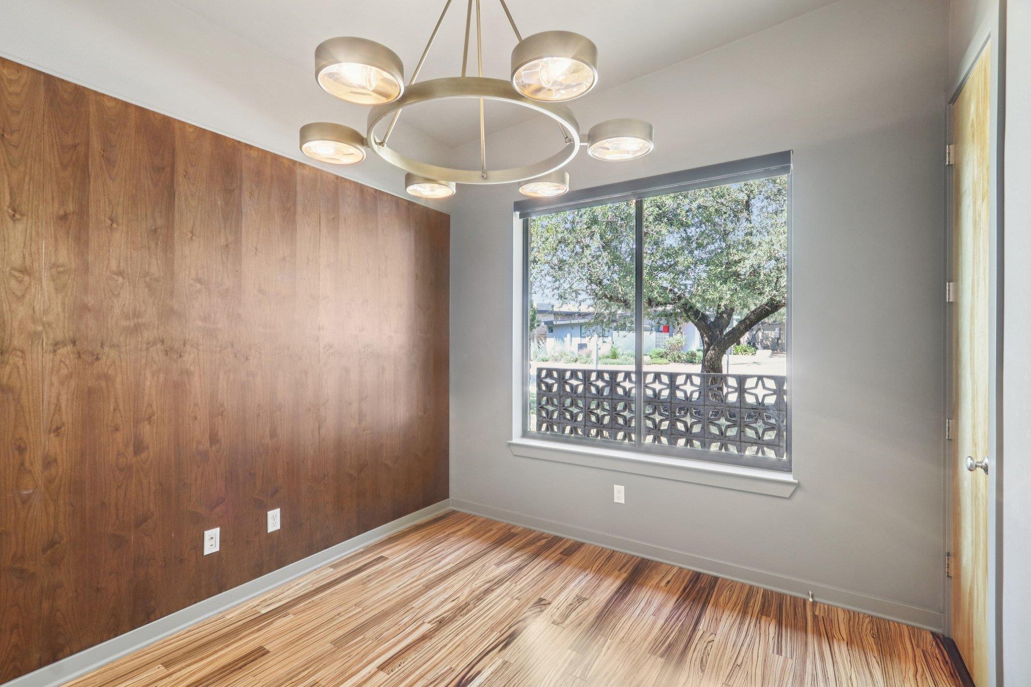 488 Starlight Village Loop # 2, Leander, TX 78641