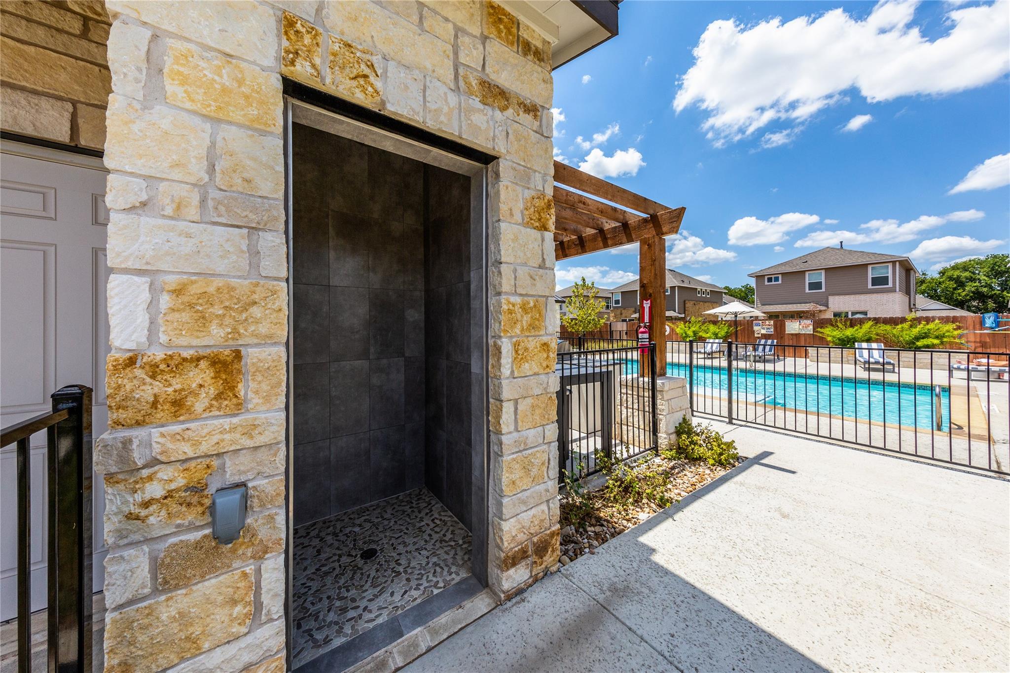 1203 Aspen Grove Dr, Pflugerville, TX 78660