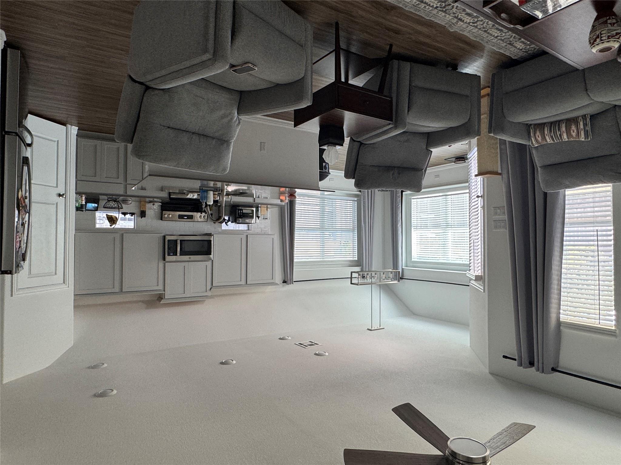 2005 Long Shadow Ln, Georgetown, TX 78628