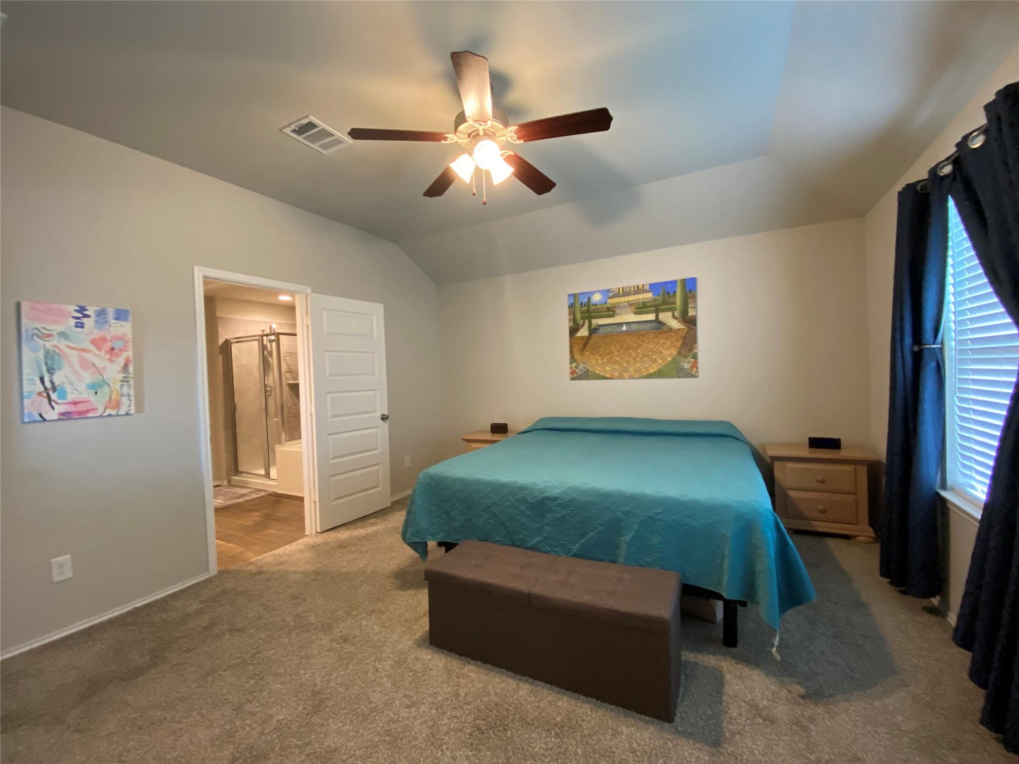 3935 Country Club Dr, Baytown, TX 77521