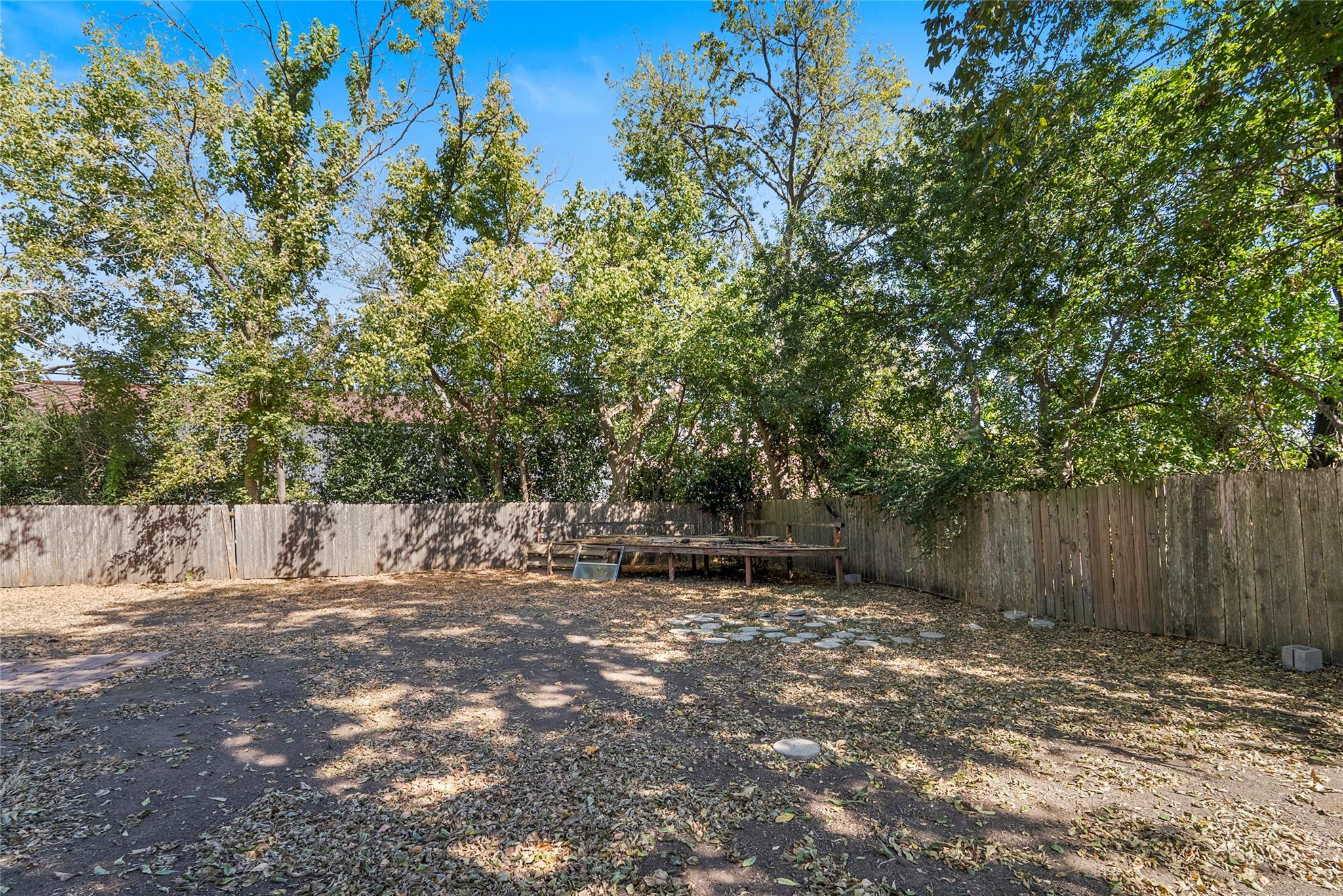 313 N Main St, Elgin, TX 78621