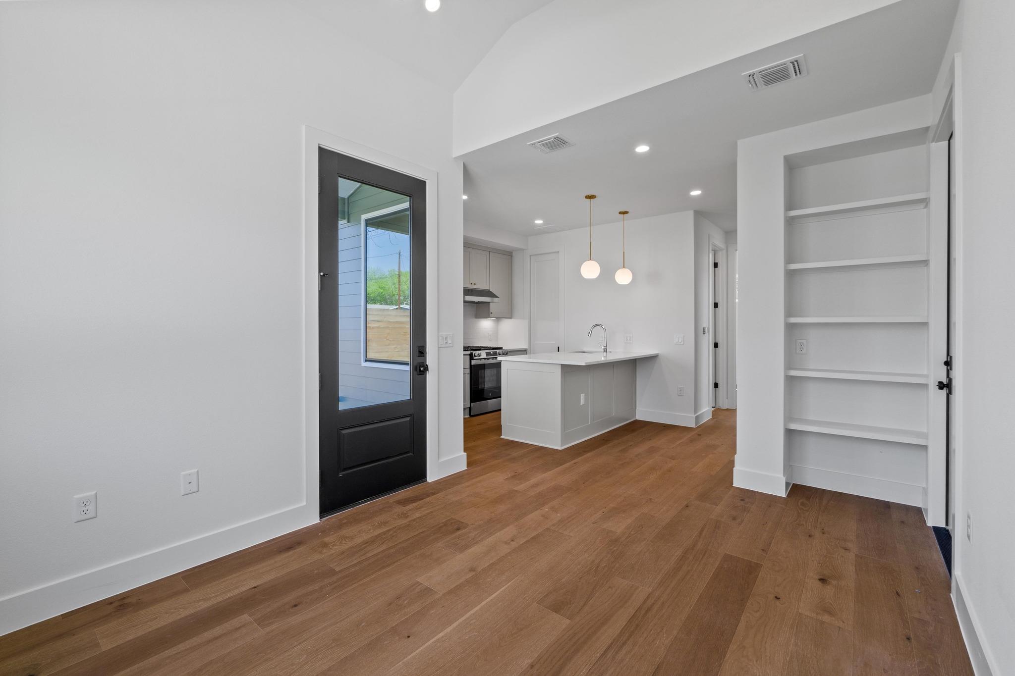 4525 S 3rd St, Austin, TX 78745