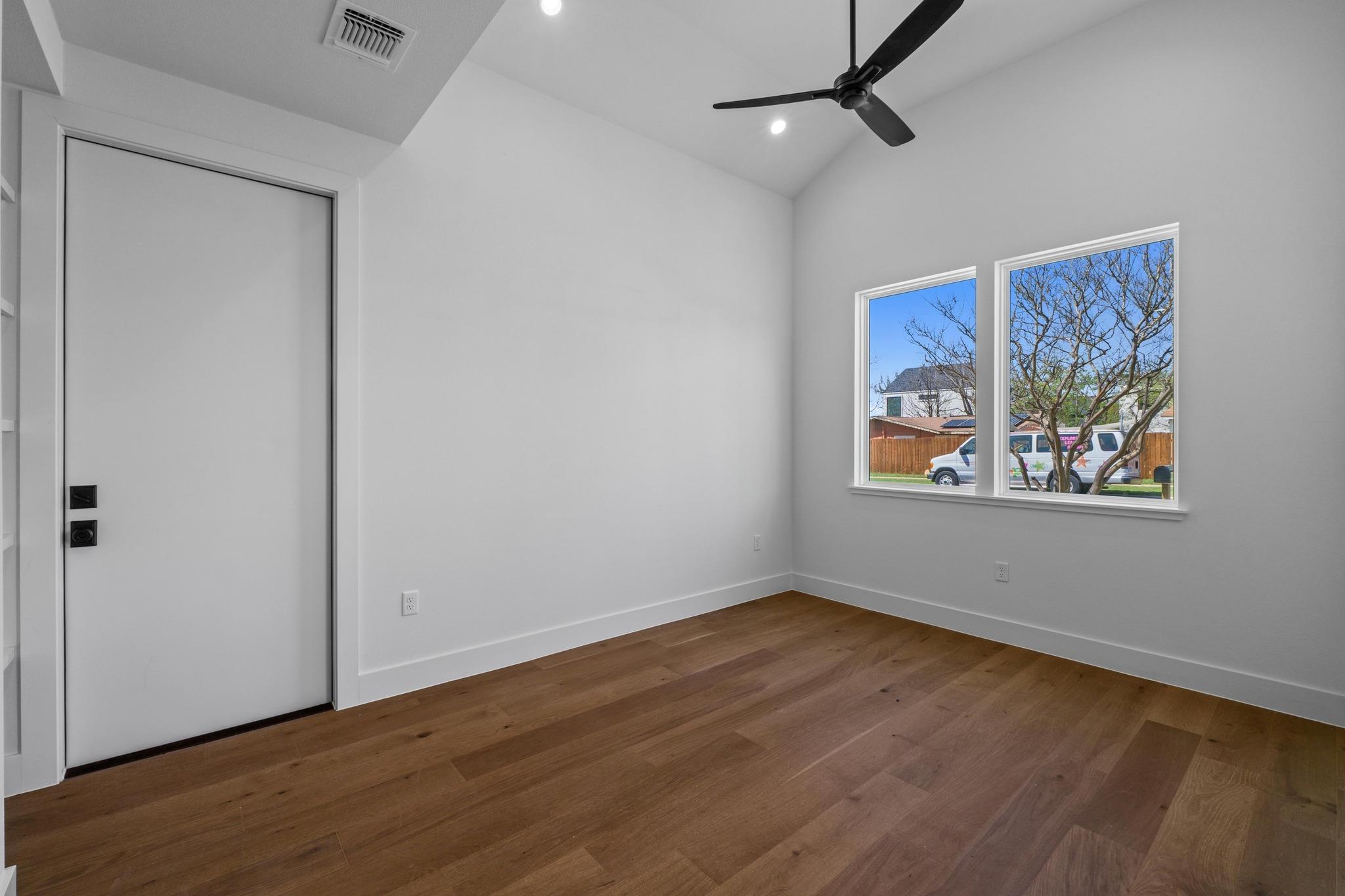 4525 S 3rd St, Austin, TX 78745