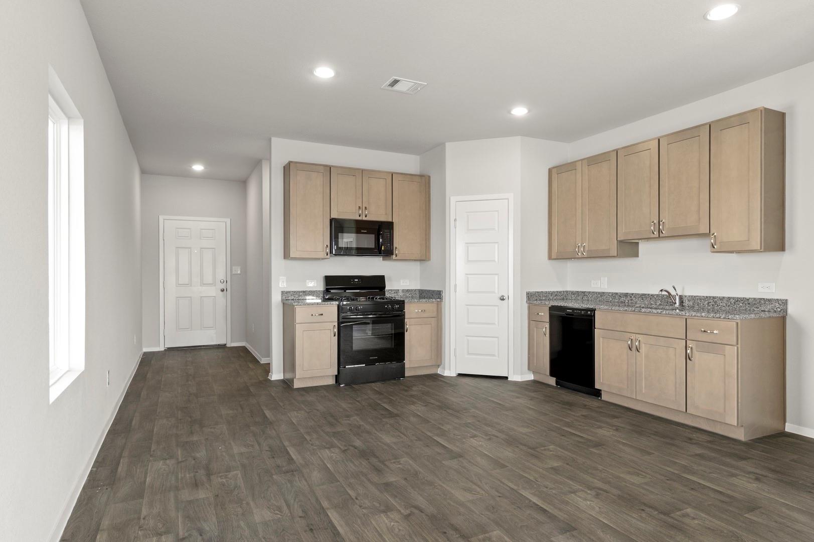 100 Daylily Dr, Elgin, TX 78621