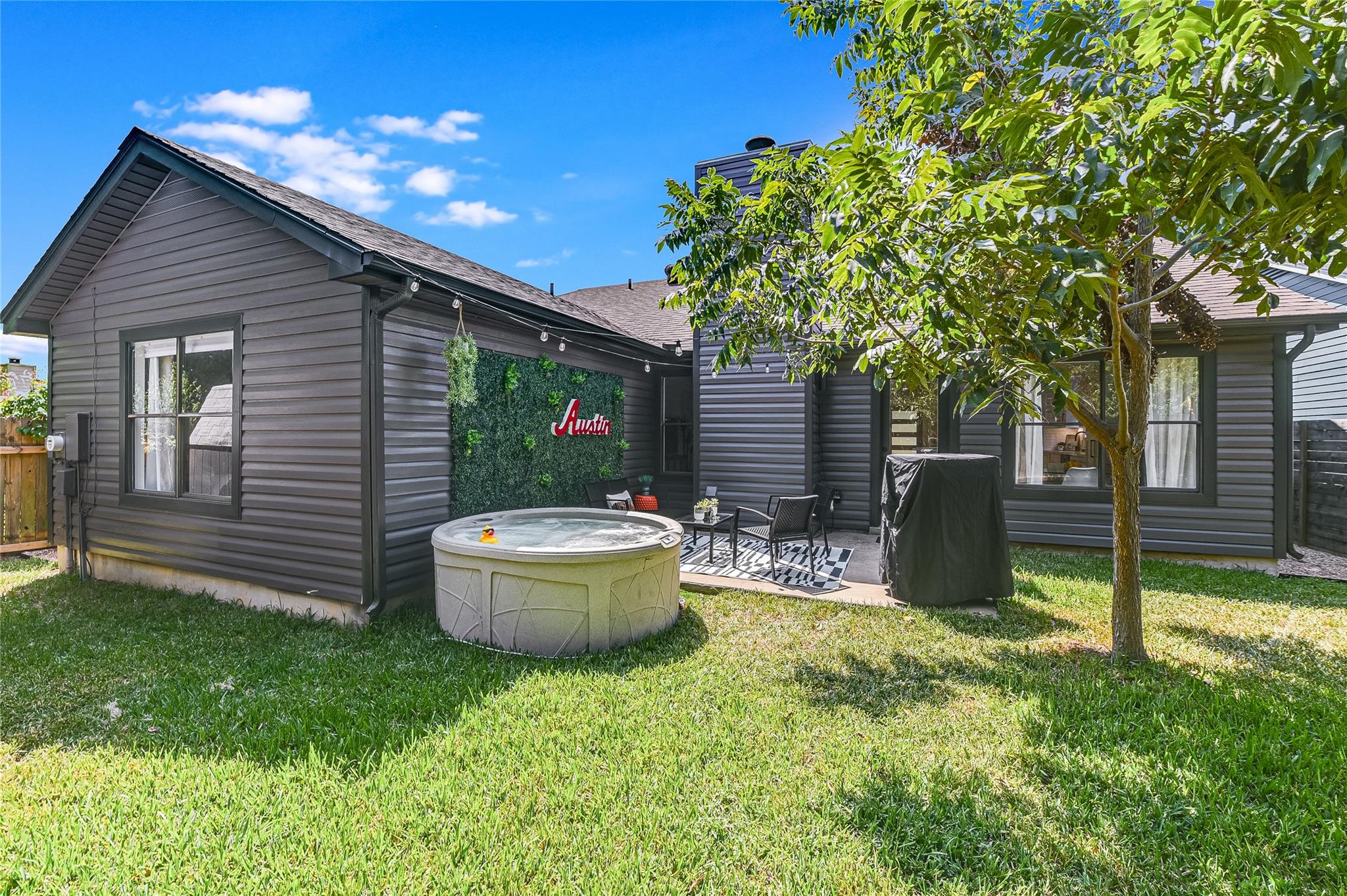 2600 Piping Rock Trl, Austin, TX 78748