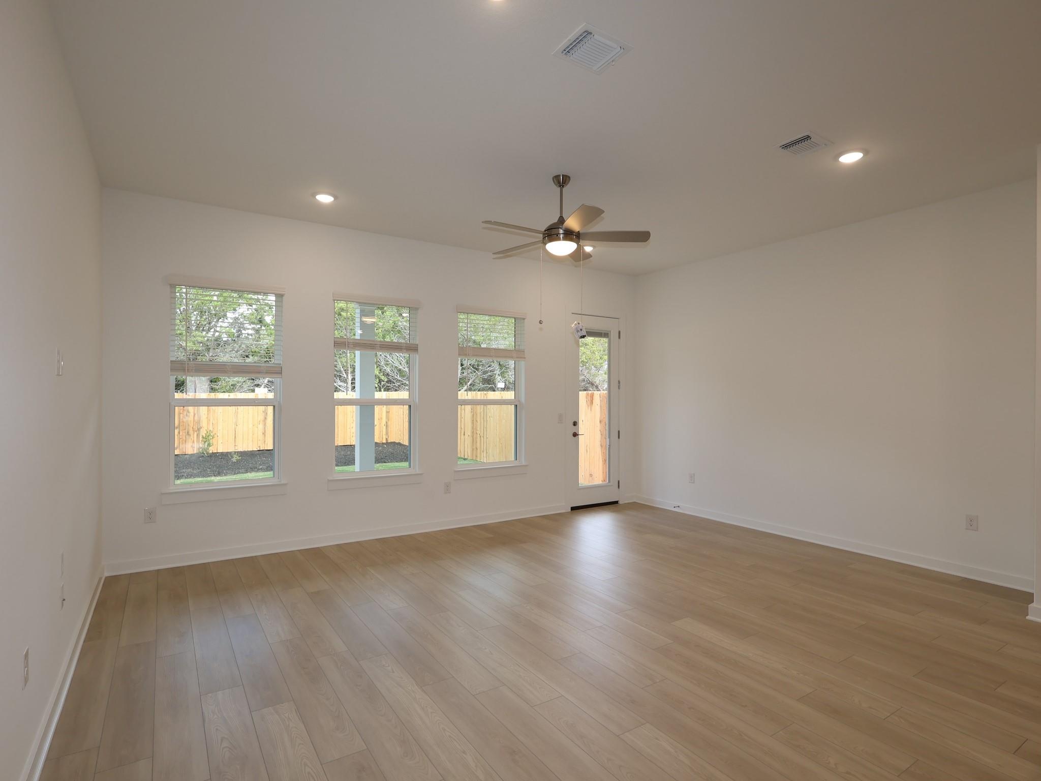 3625 Helena Way, Leander, TX 78641