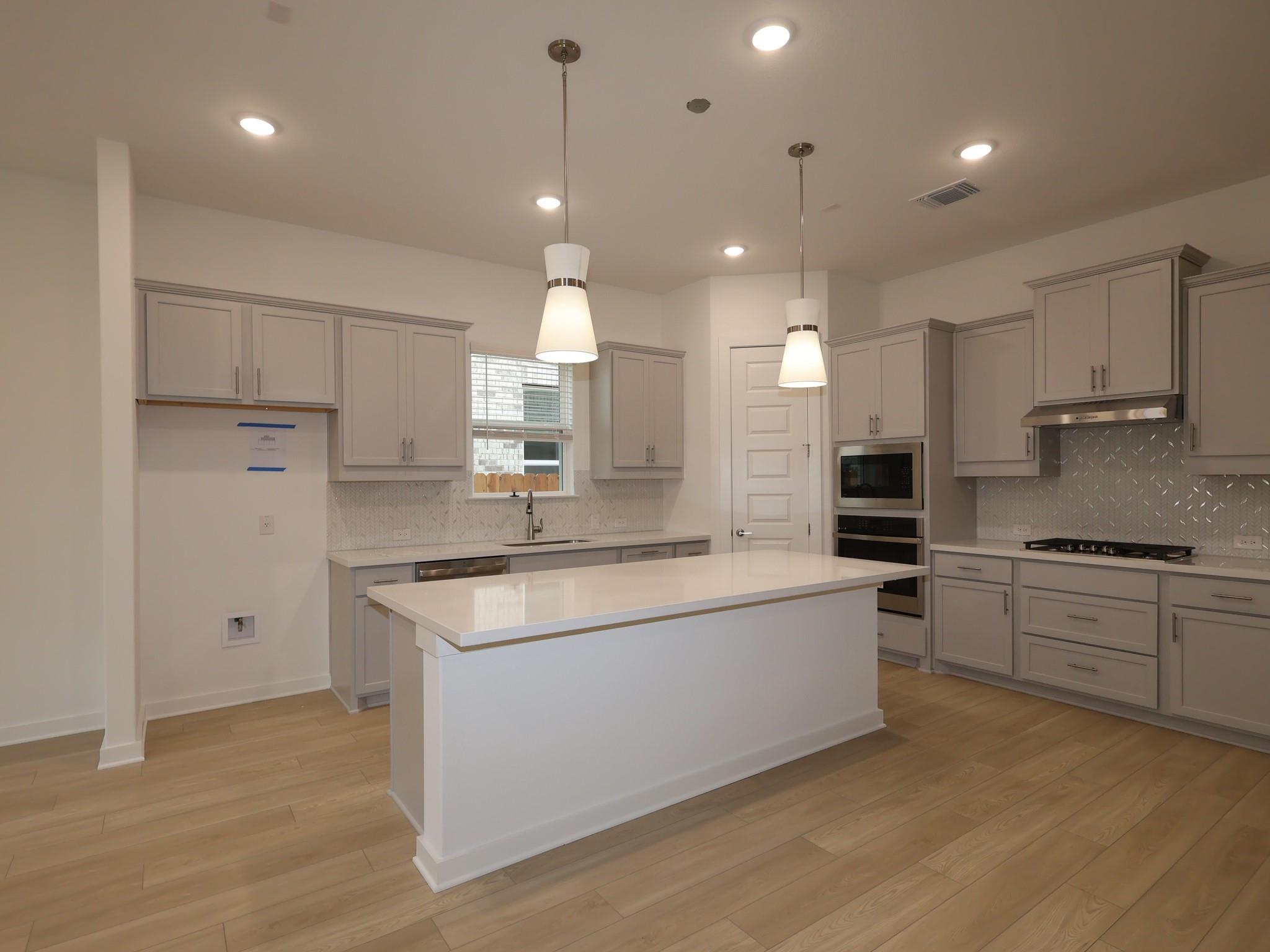 3625 Helena Way, Leander, TX 78641