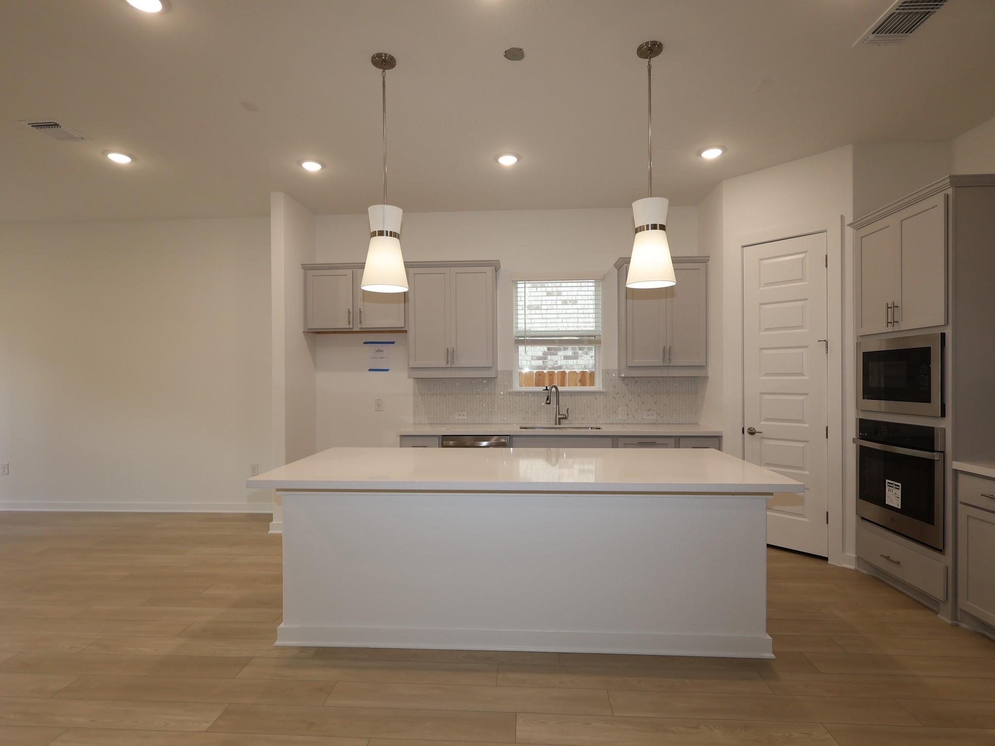 3625 Helena Way, Leander, TX 78641