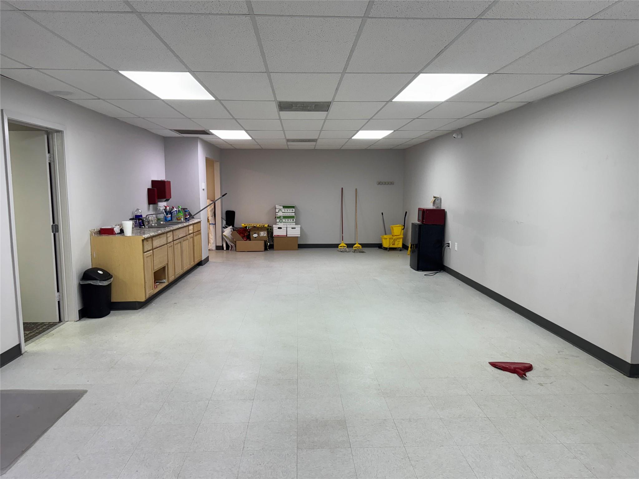 2202 - 2204 N Us Highway 281 Highway N, Marble Falls, TX 78654