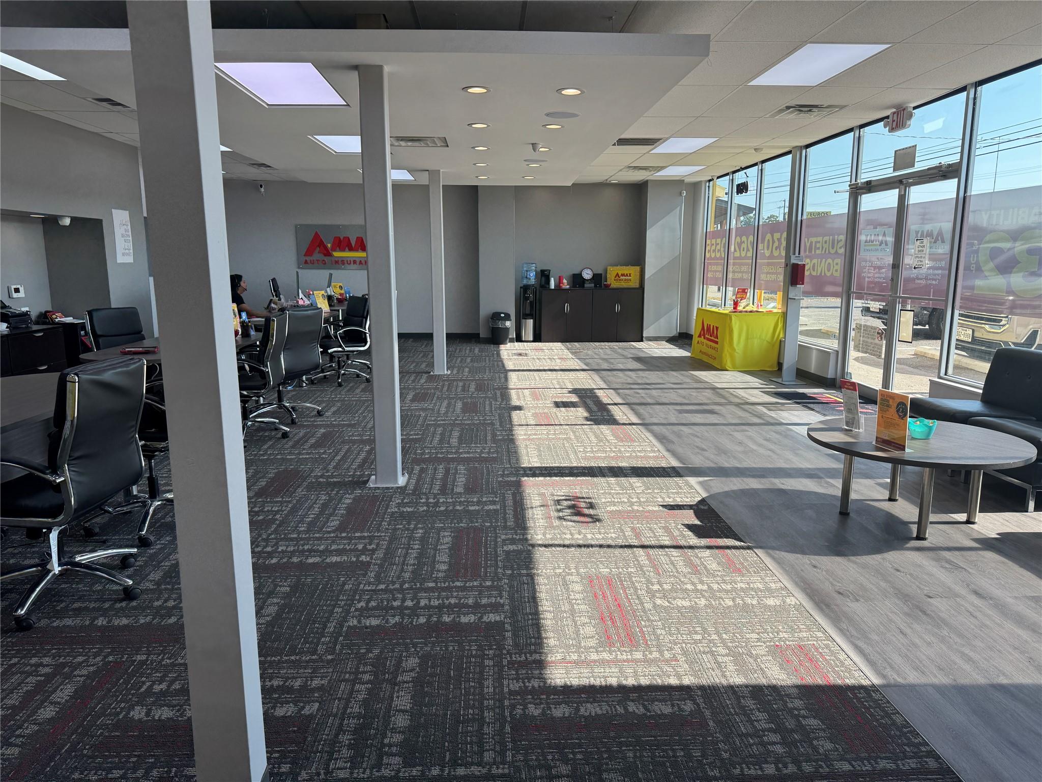 2202 - 2204 N Us Highway 281 Highway N, Marble Falls, TX 78654