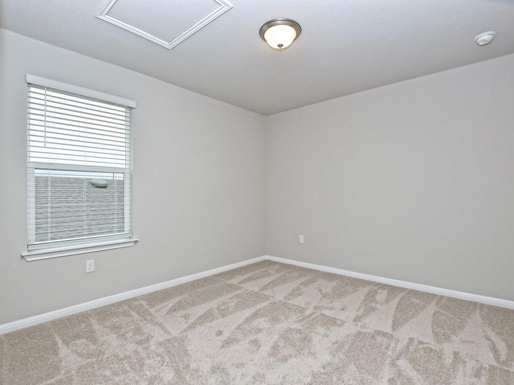 610 Roaring Fork Ln, Bastrop, TX 78602