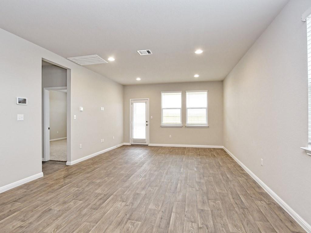 610 Roaring Fork Ln, Bastrop, TX 78602