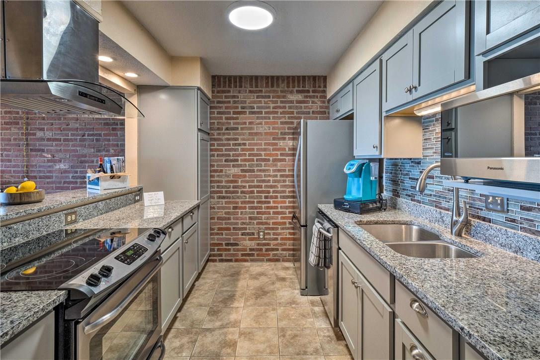 307 Poker Chip Dr # 122, Horseshoe Bay, TX 78657