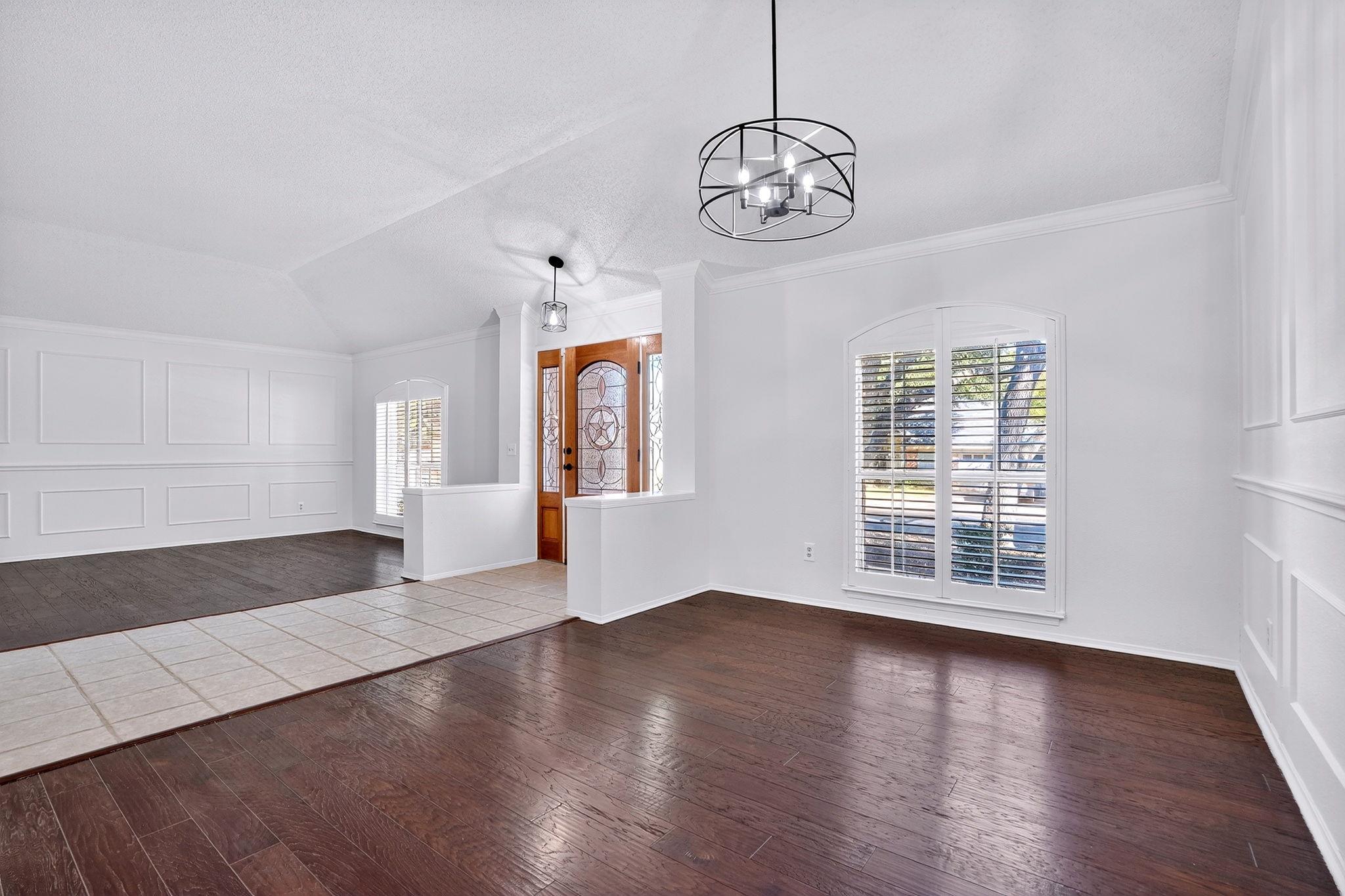 9018 Marthas Dr, Austin, TX 78717