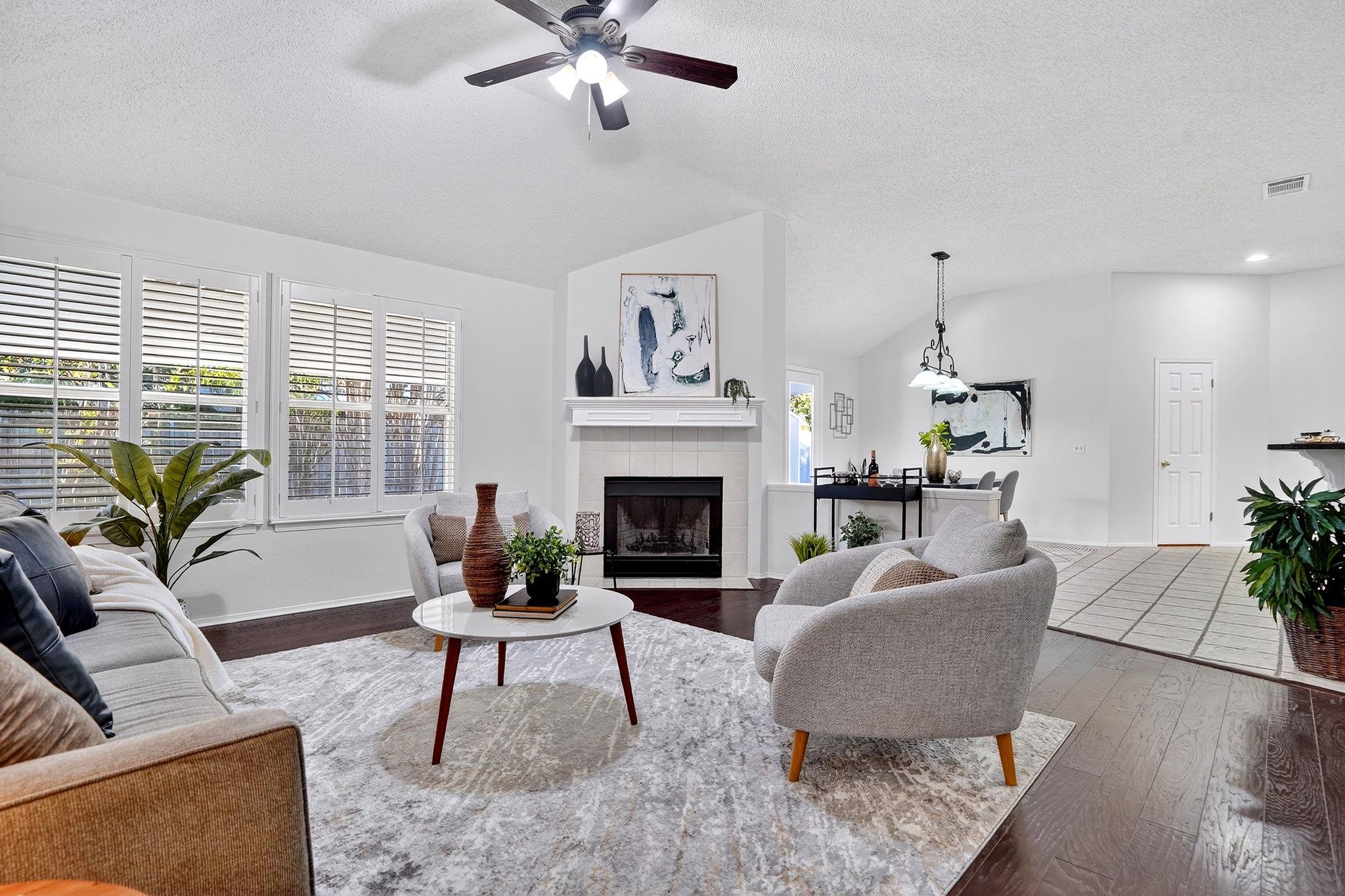 9018 Marthas Dr, Austin, TX 78717