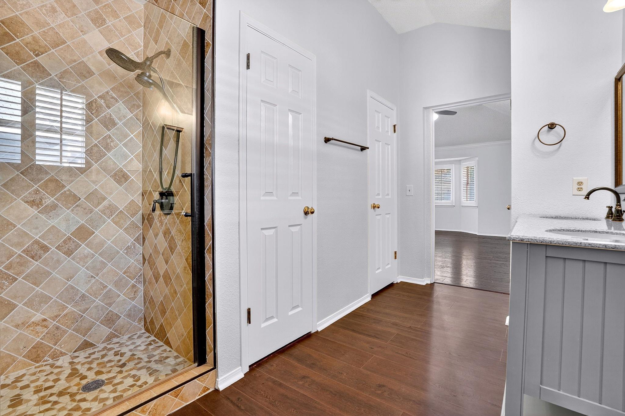 9018 Marthas Dr, Austin, TX 78717