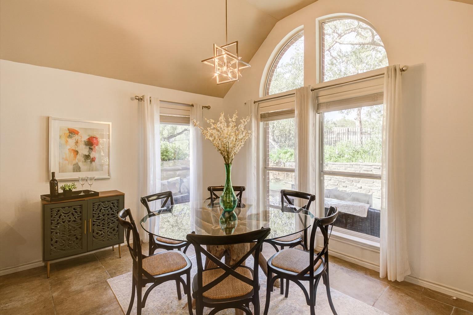 104 Fenway Ct, Lakeway, TX 78734