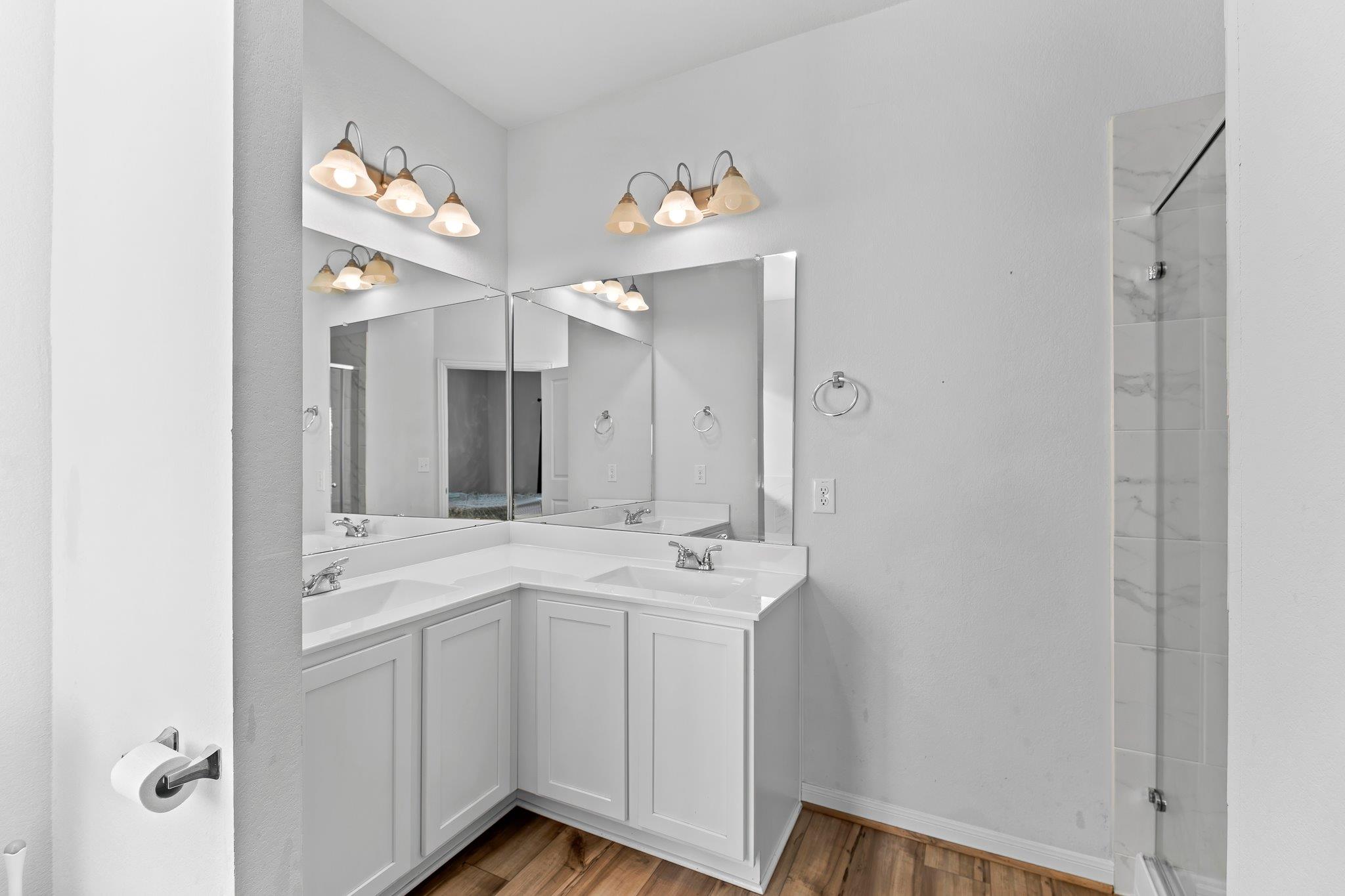 216 Blue Hibiscus Dr, Liberty Hill, TX 78642