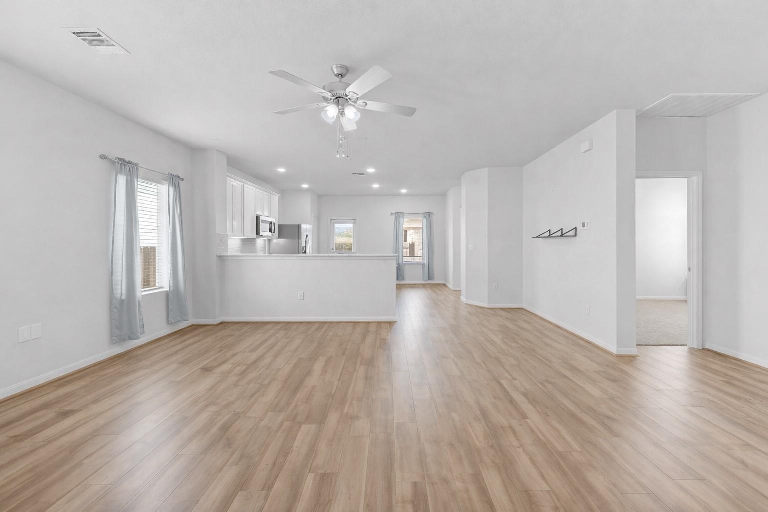 216 Blue Hibiscus Dr, Liberty Hill, TX 78642