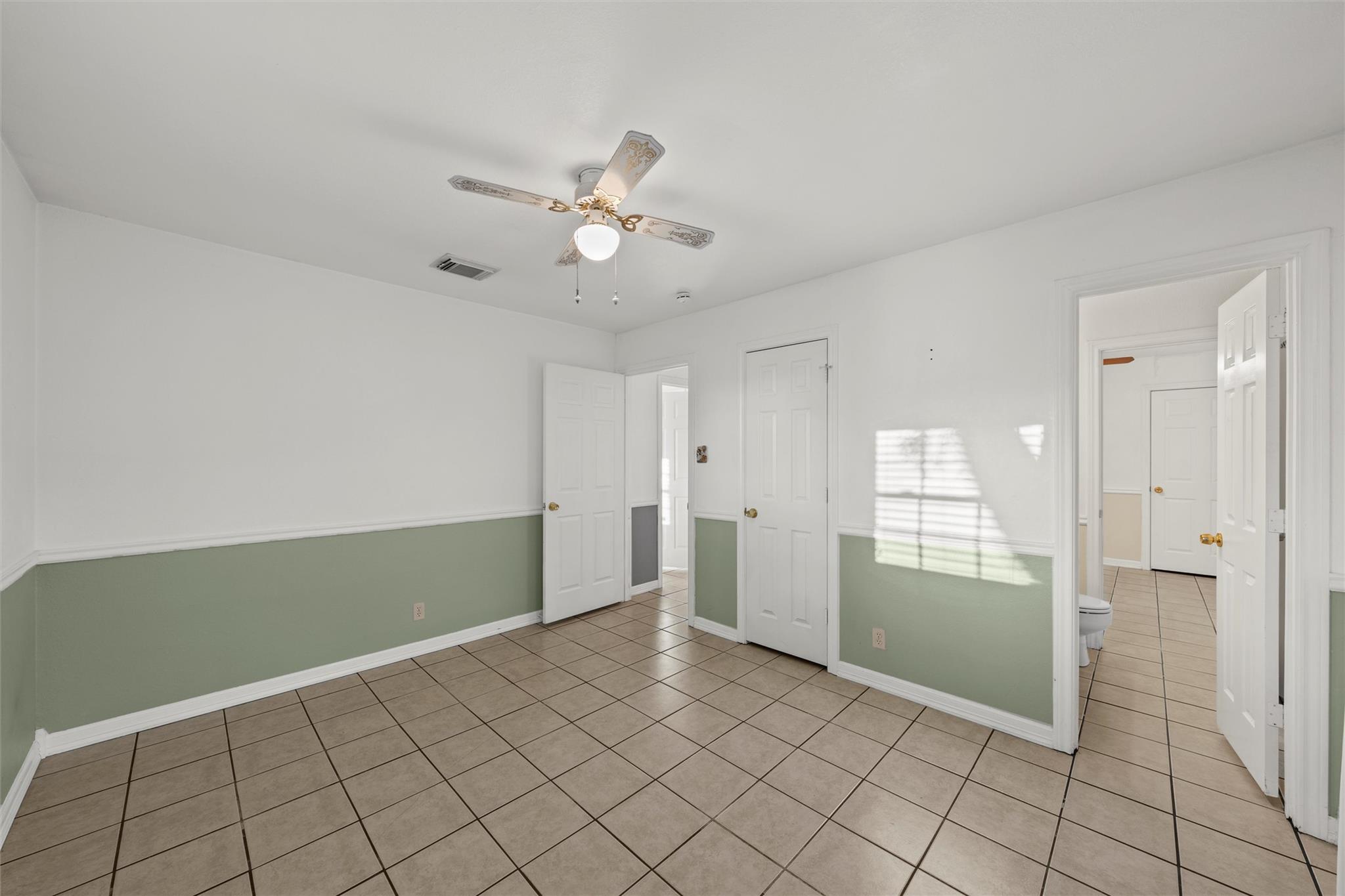 103 Spring Lake Dr, Waco, TX 76705