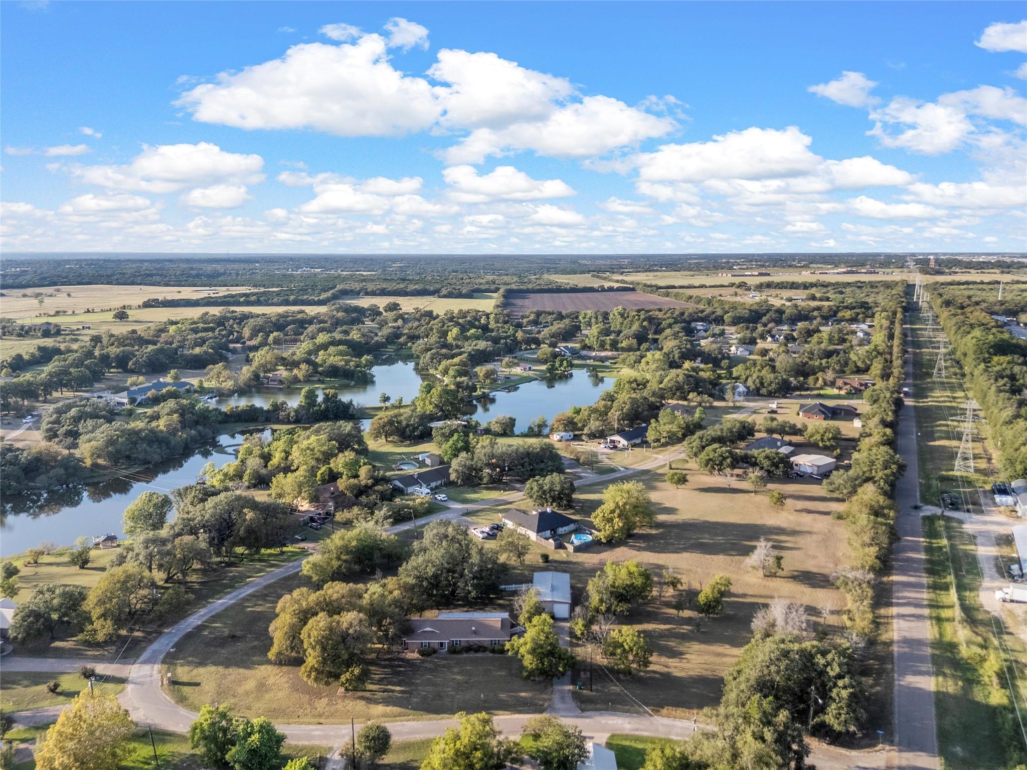 103 Spring Lake Dr, Waco, TX 76705