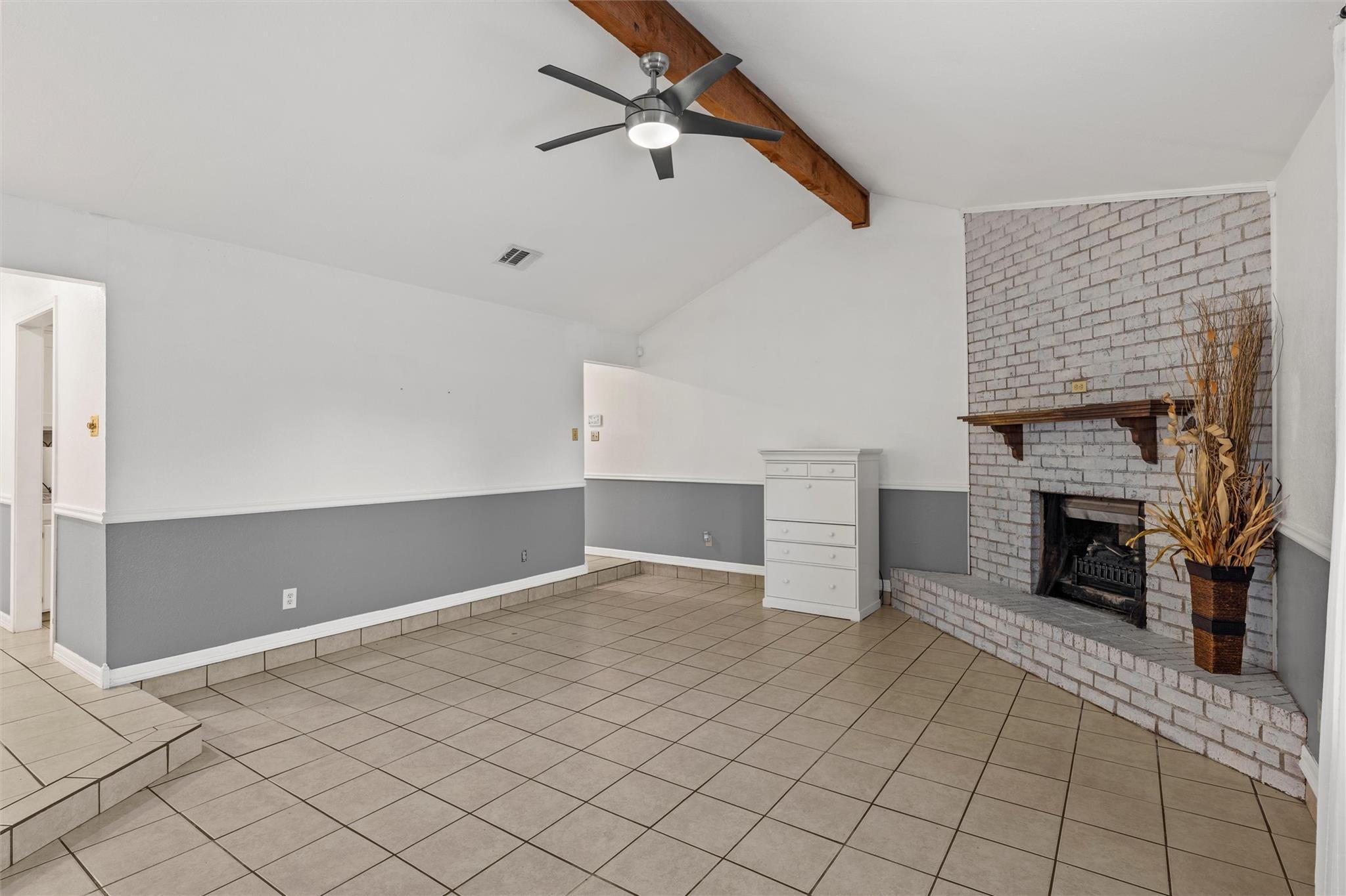 103 Spring Lake Dr, Waco, TX 76705