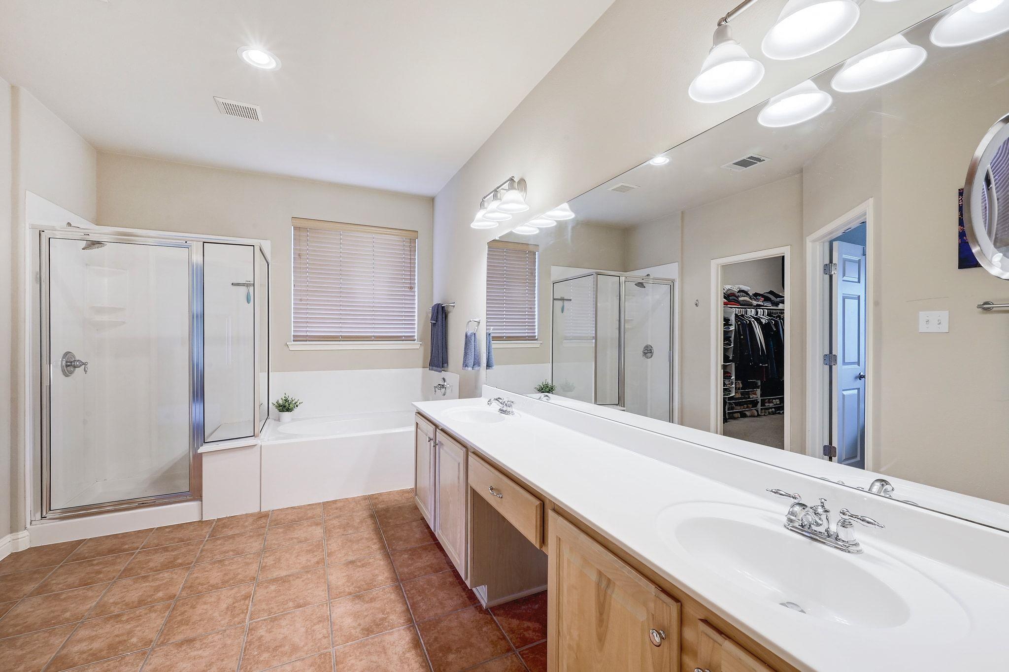 1203 Canyon Maple Rd, Pflugerville, TX 78660