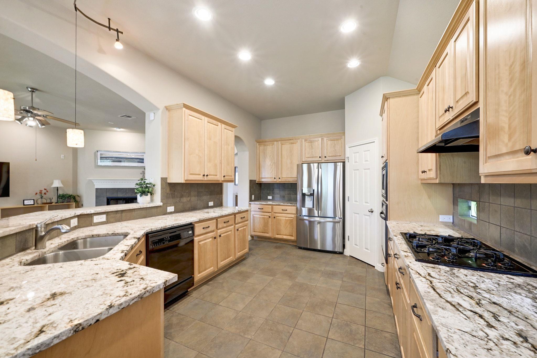 1203 Canyon Maple Rd, Pflugerville, TX 78660