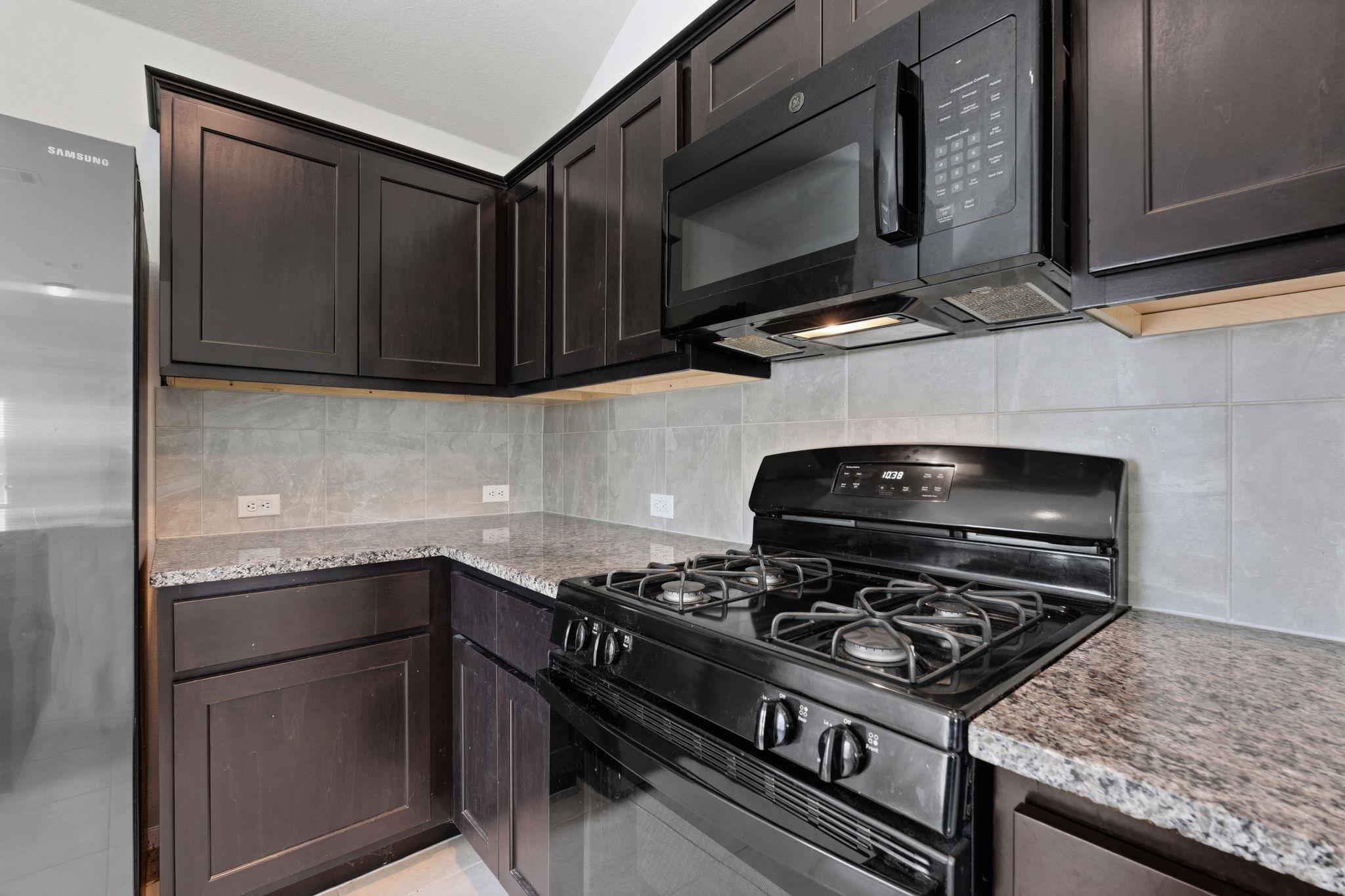 209 Stein Rd, Georgetown, TX 78626