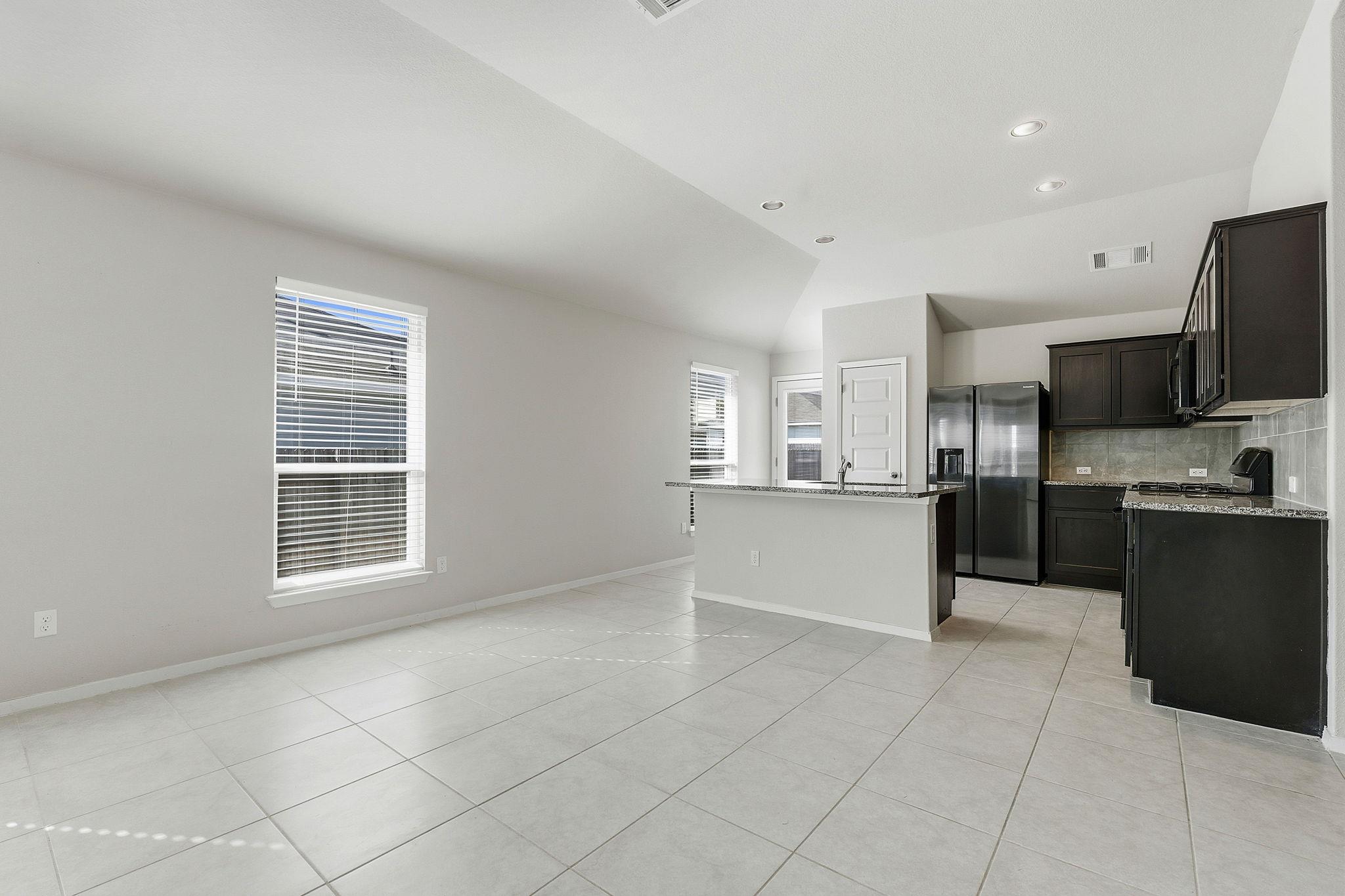 209 Stein Rd, Georgetown, TX 78626