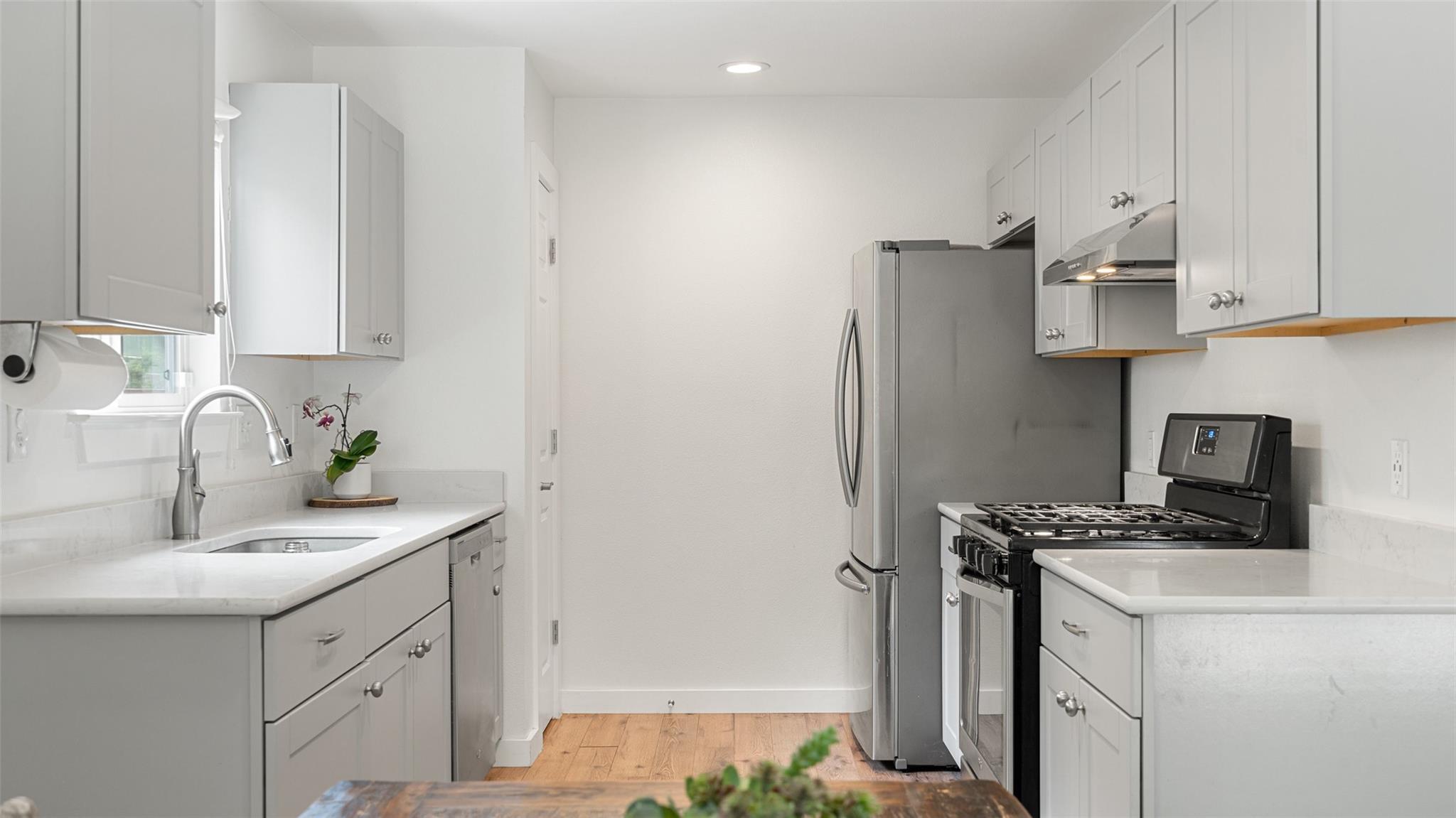 8512 Birmingham Dr, Austin, TX 78748