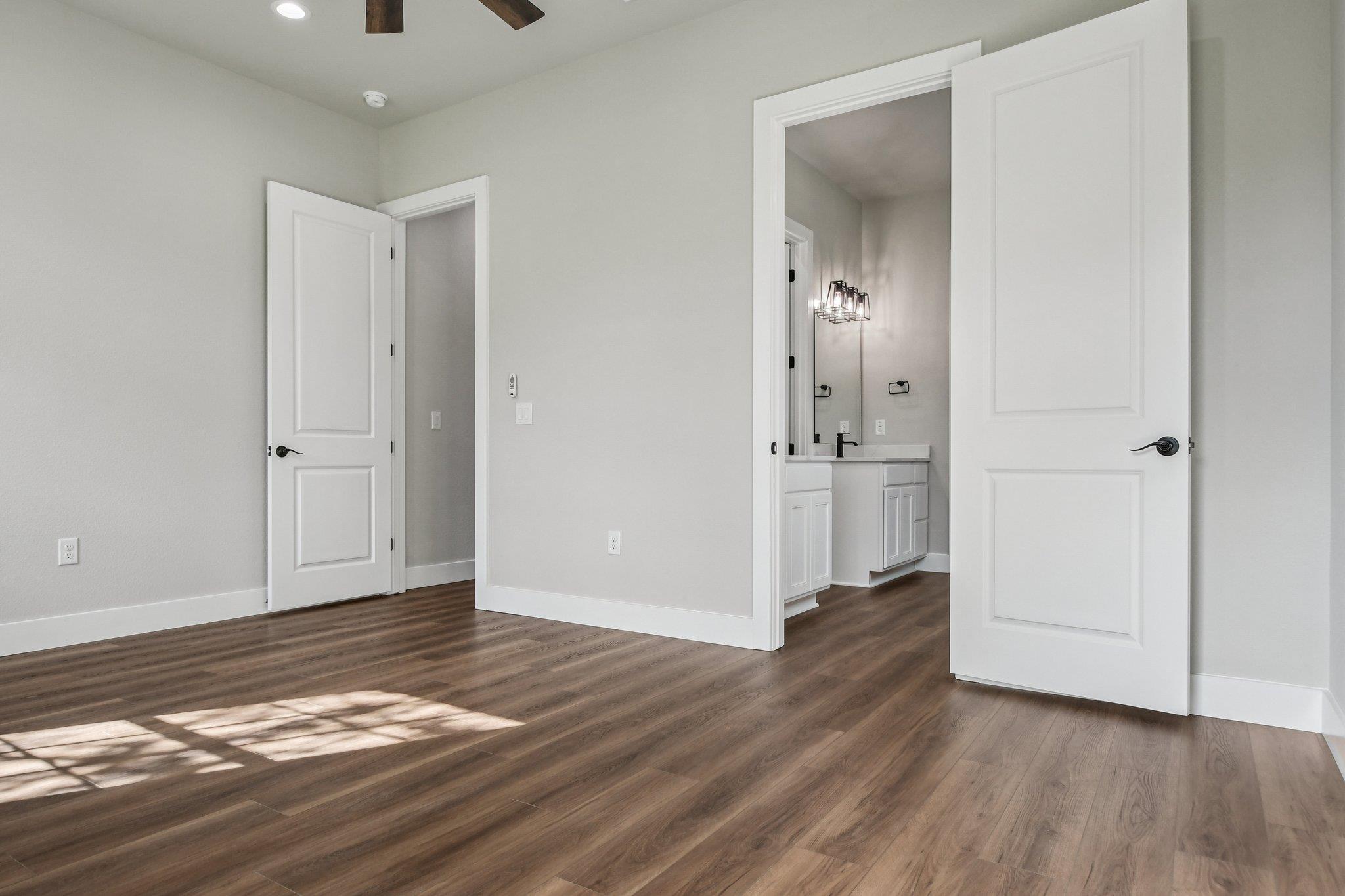 242 Sunday Dr, Burnet, TX 78611