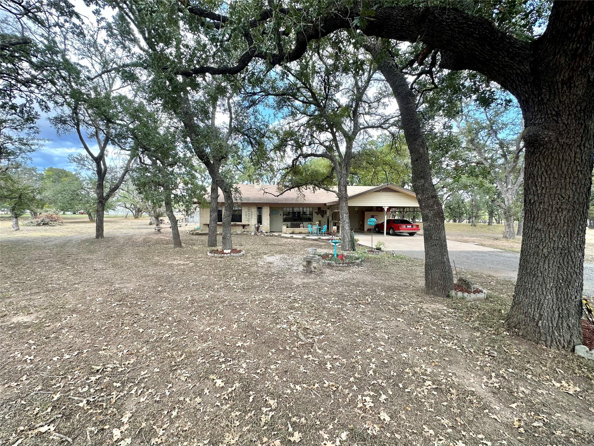 106 Redbird St, Marble Falls, TX 78654
