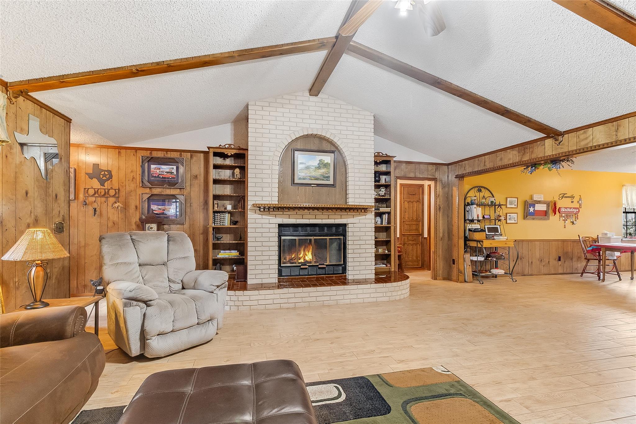 106 Redbird St, Marble Falls, TX 78654