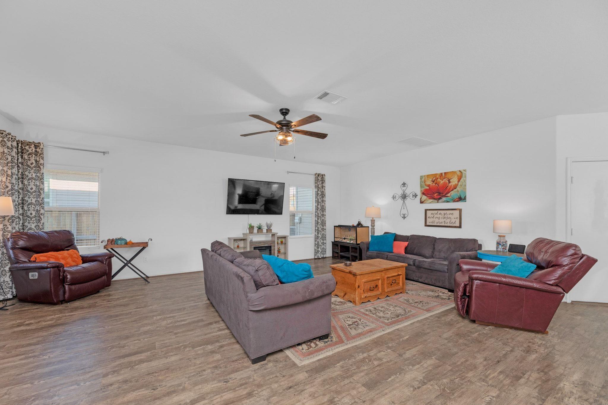 400 Xanadu Dr, Jarrell, TX 76537