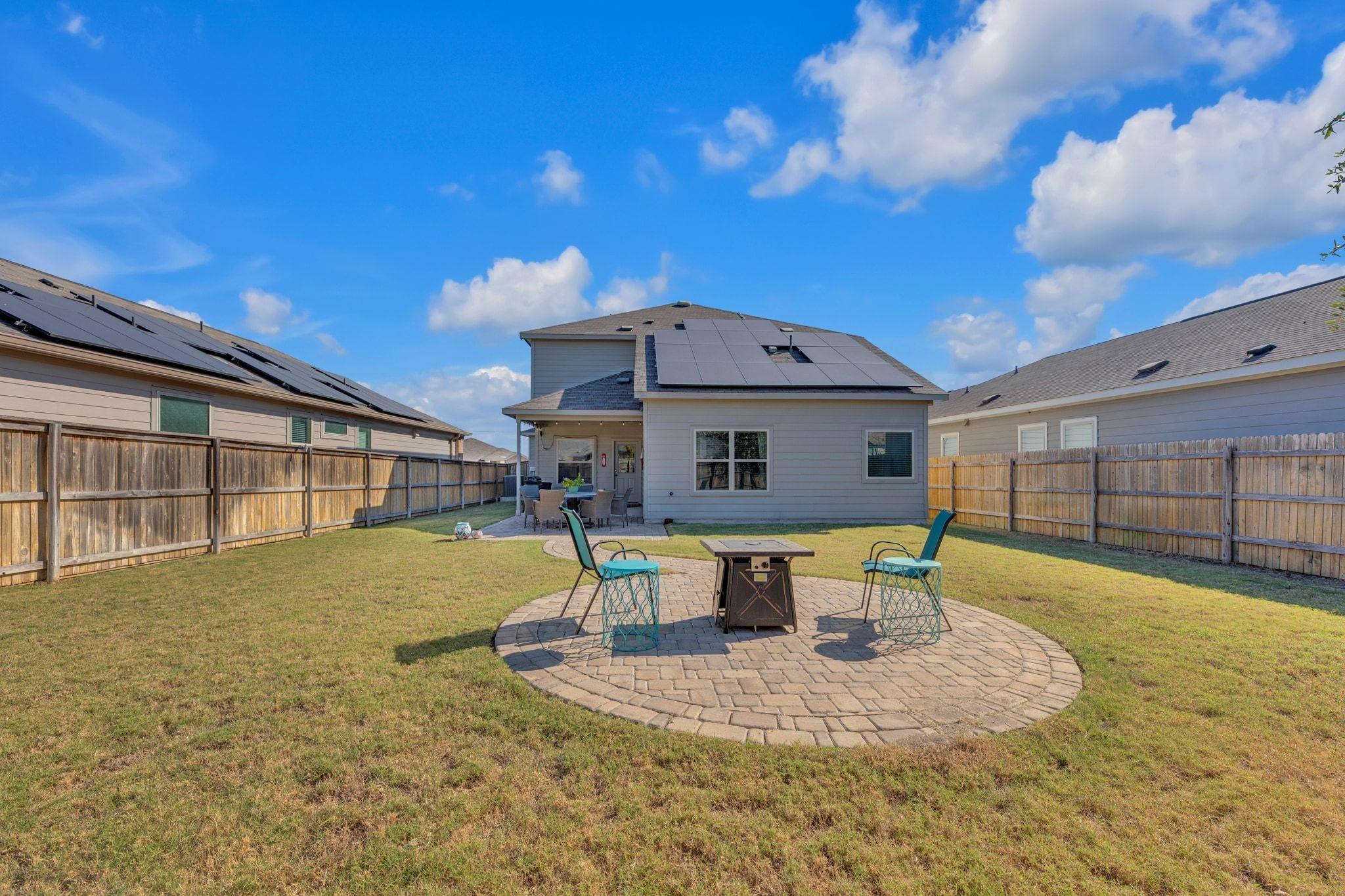 400 Xanadu Dr, Jarrell, TX 76537