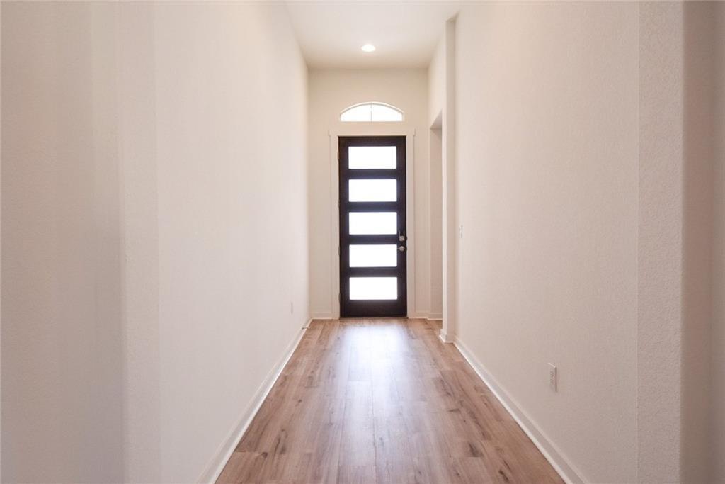 101 Indian Shoal Dr, Georgetown, TX 78628