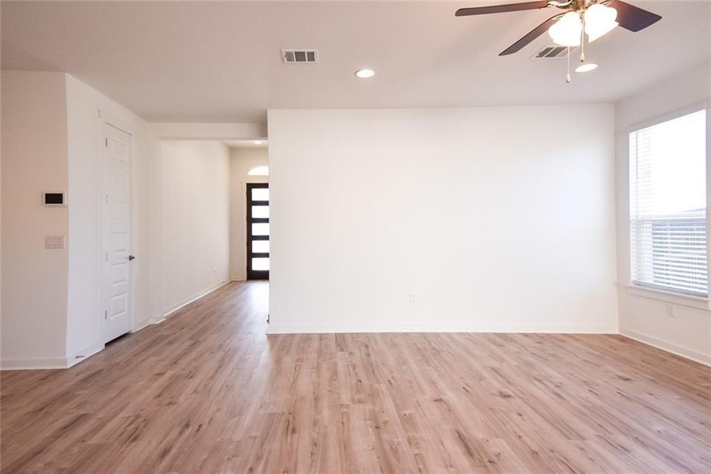 101 Indian Shoal Dr, Georgetown, TX 78628