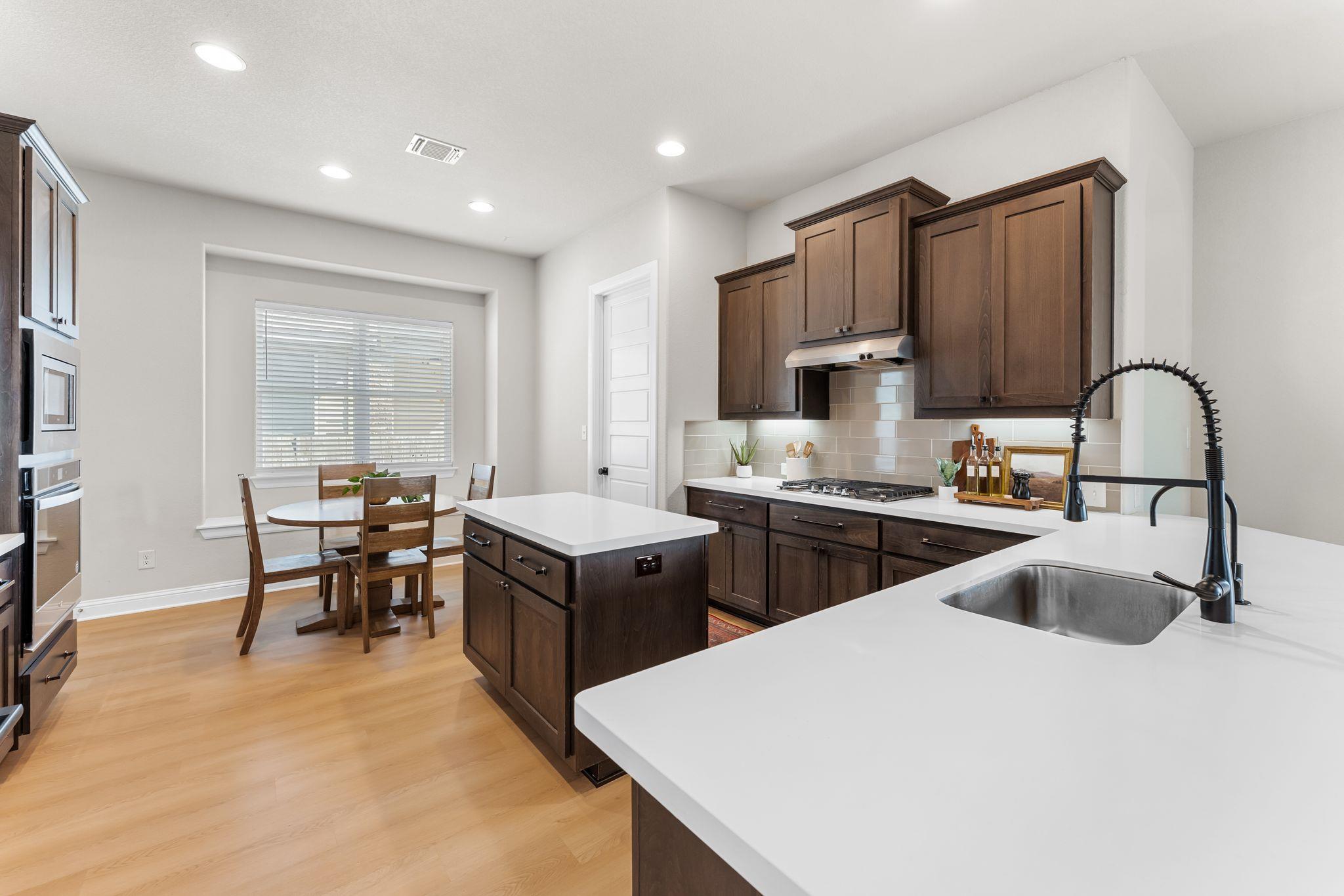 6809 Catania Loop, Round Rock, TX 78665