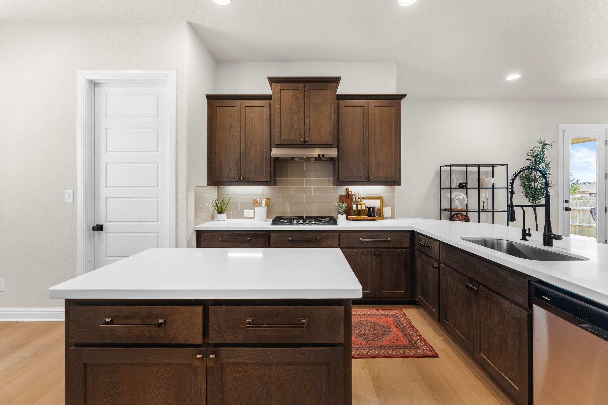 6809 Catania Loop, Round Rock, TX 78665