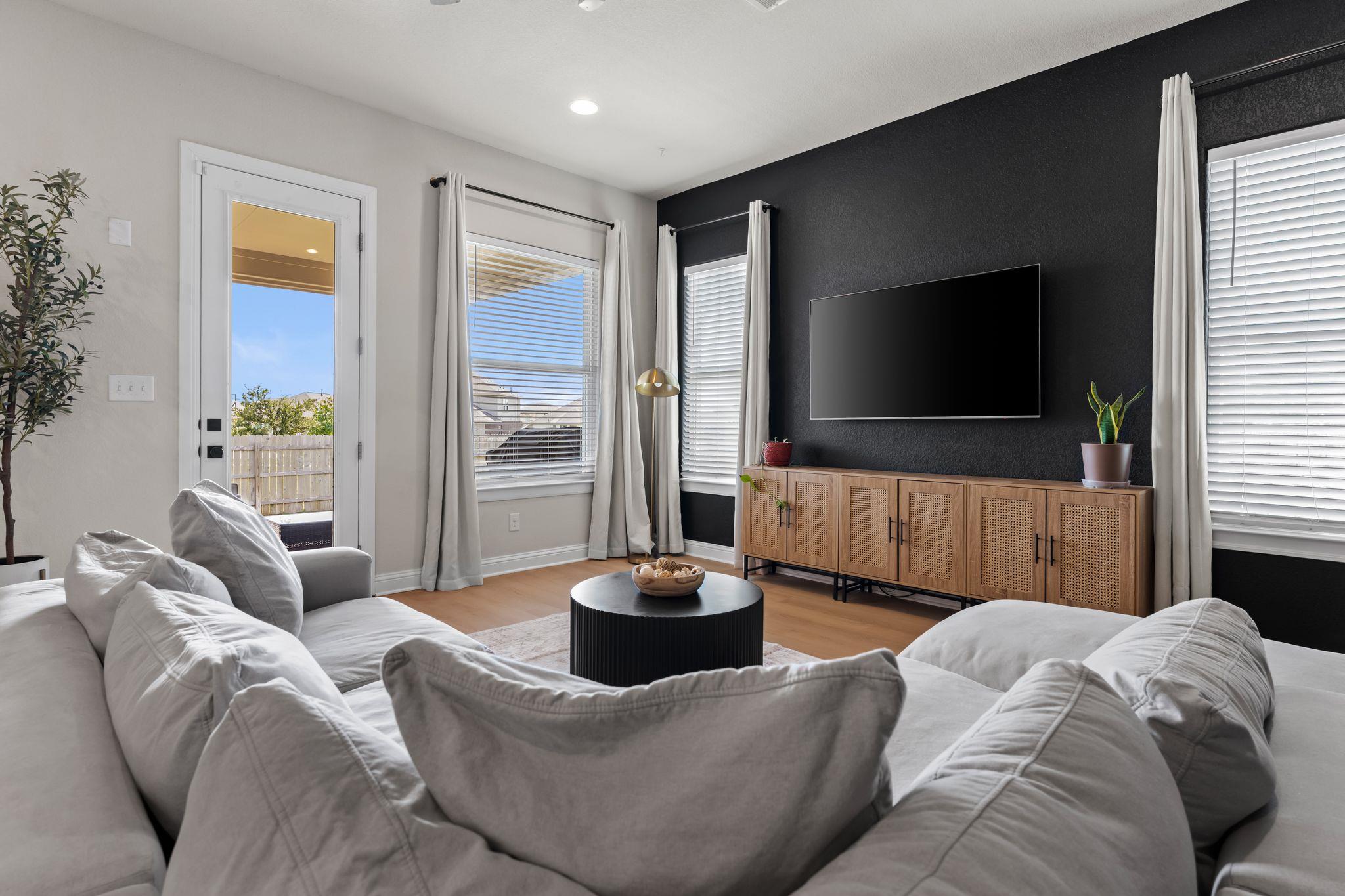 6809 Catania Loop, Round Rock, TX 78665